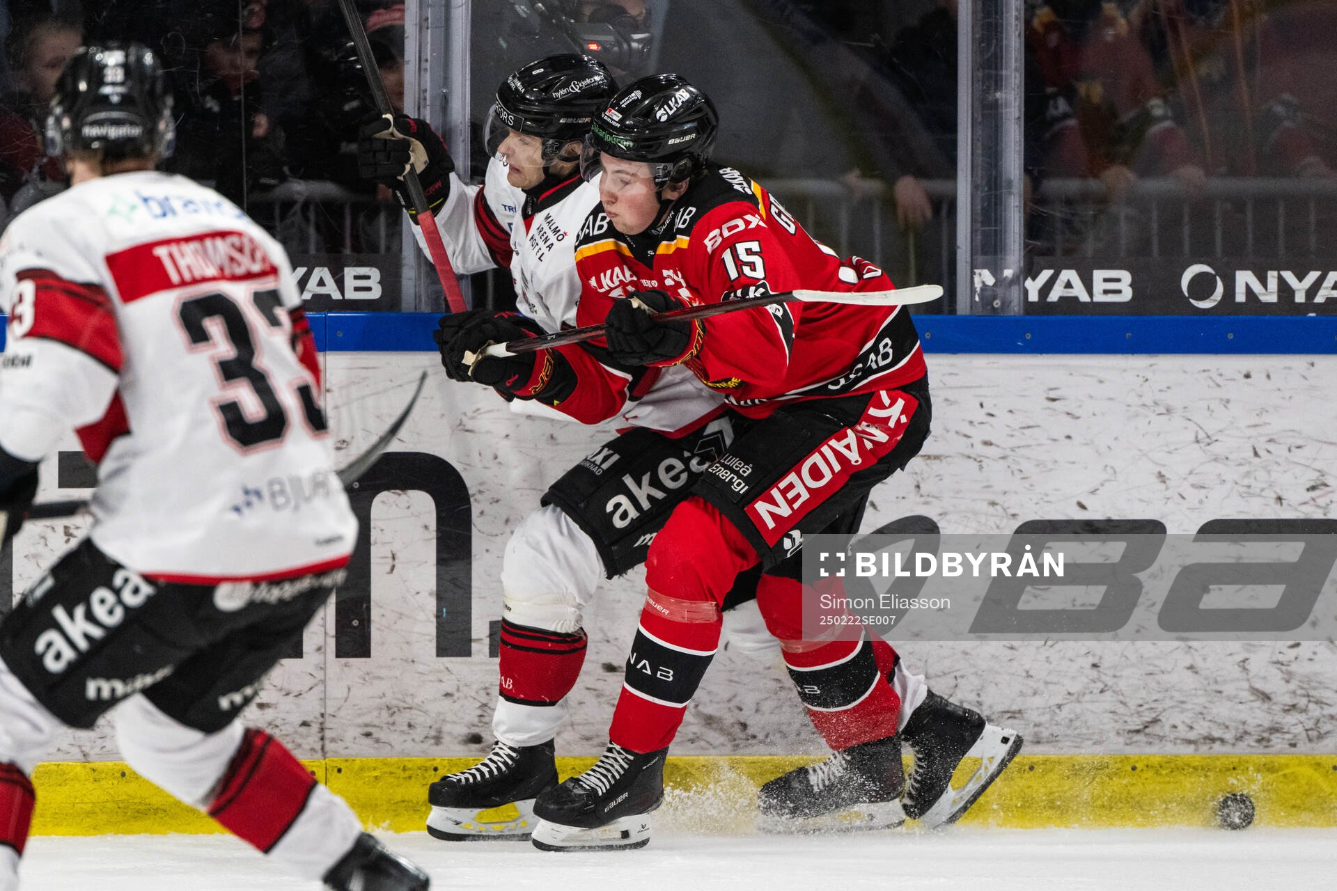 Malmö Redhawks Johan Olofsson och Luleås David Granberg