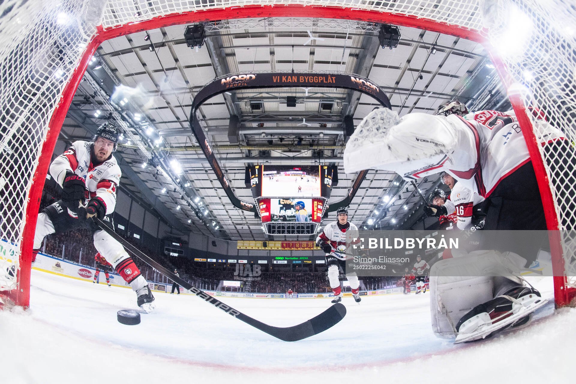 Malmö Redhawks Johan Ivarsson när Luleås Marcus