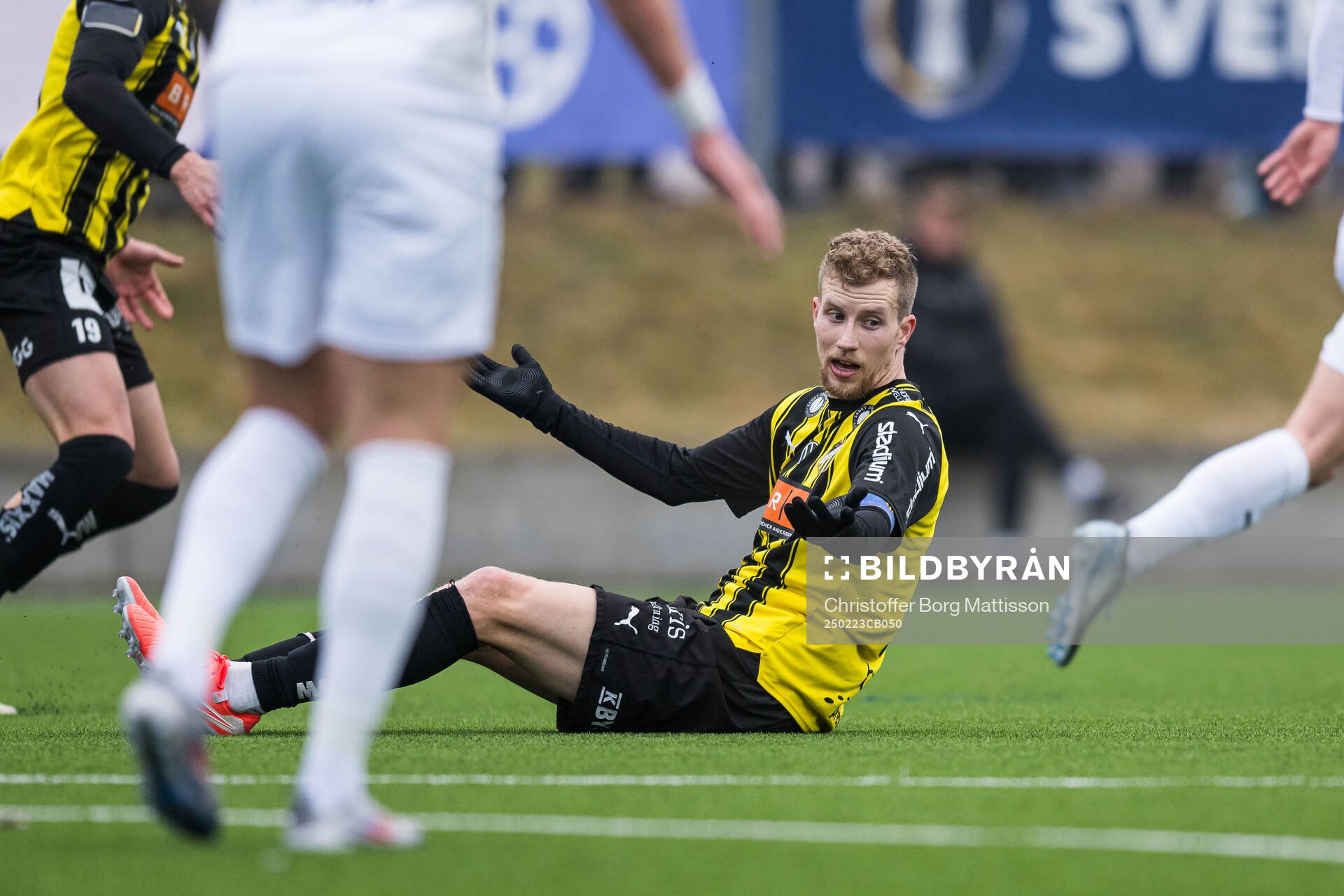 Häckens Simon Gustafson deppar
