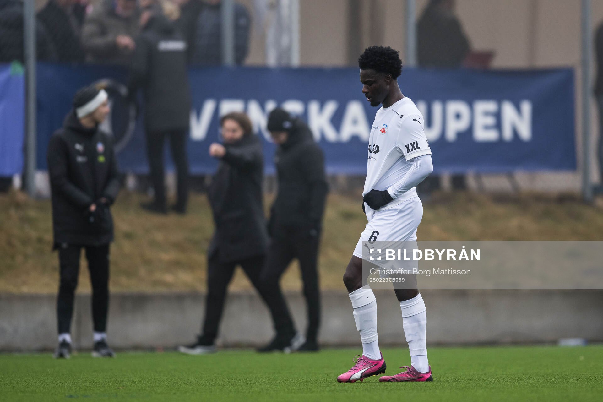 Helsingborgs Samuel Asoma deppar