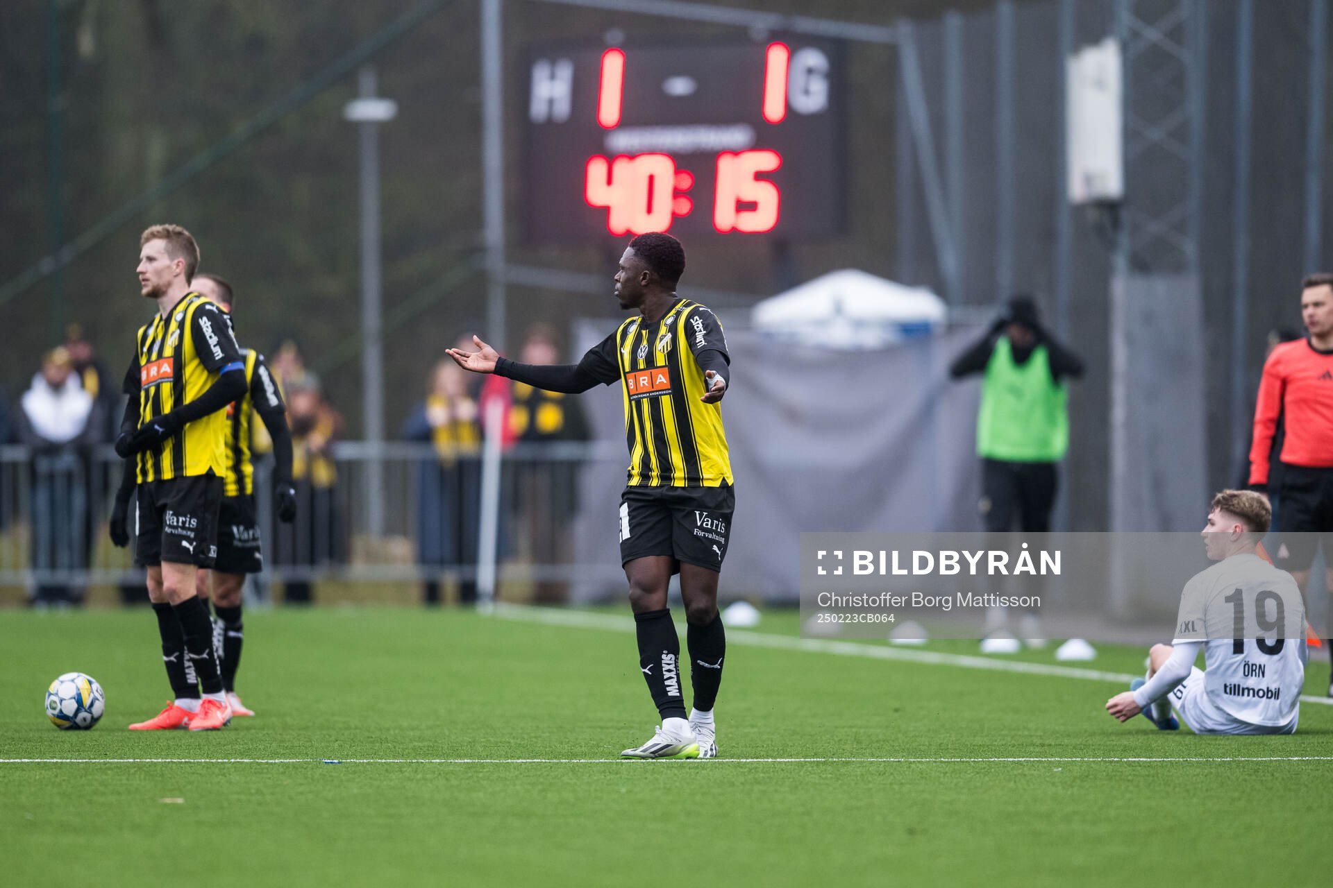 Häckens Simon Gustafson och Zeidane Inoussa deppar