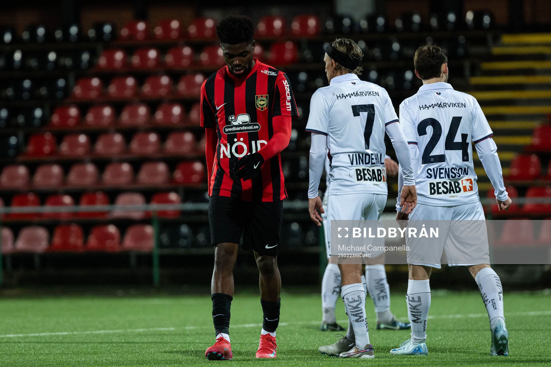 Brommapojkarnas Ezekiel Alladoh deppar