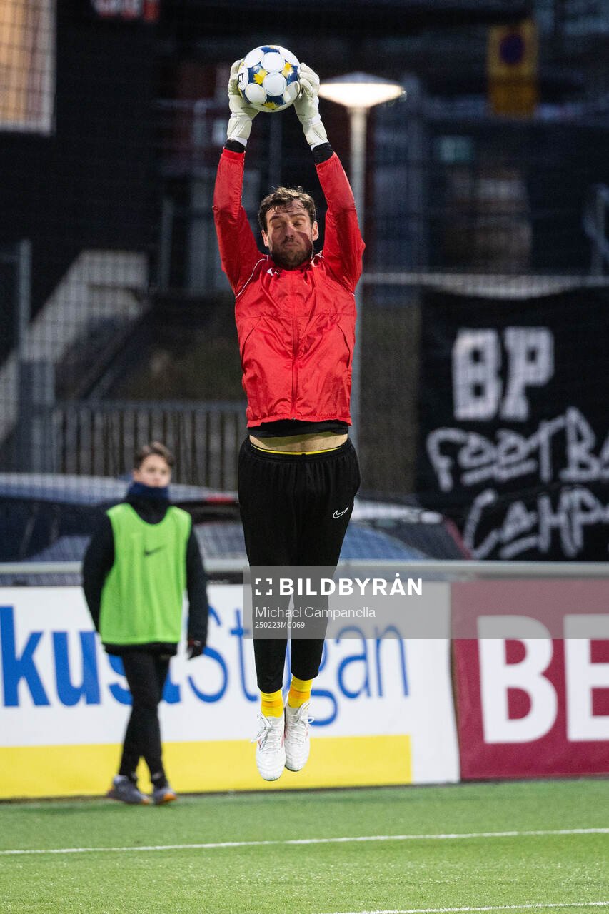 Brommapojkarnas målvakt Davor Blazevic