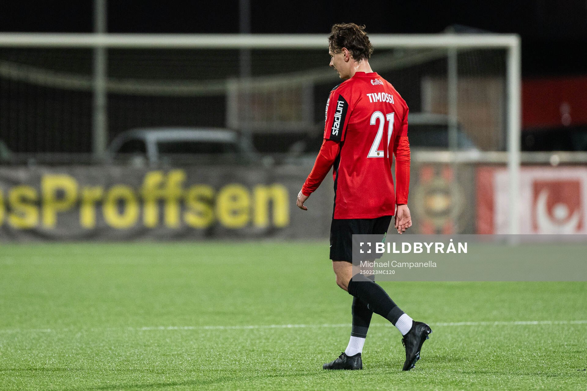 Brommapojkarnas Alex Timossi Andersson deppar