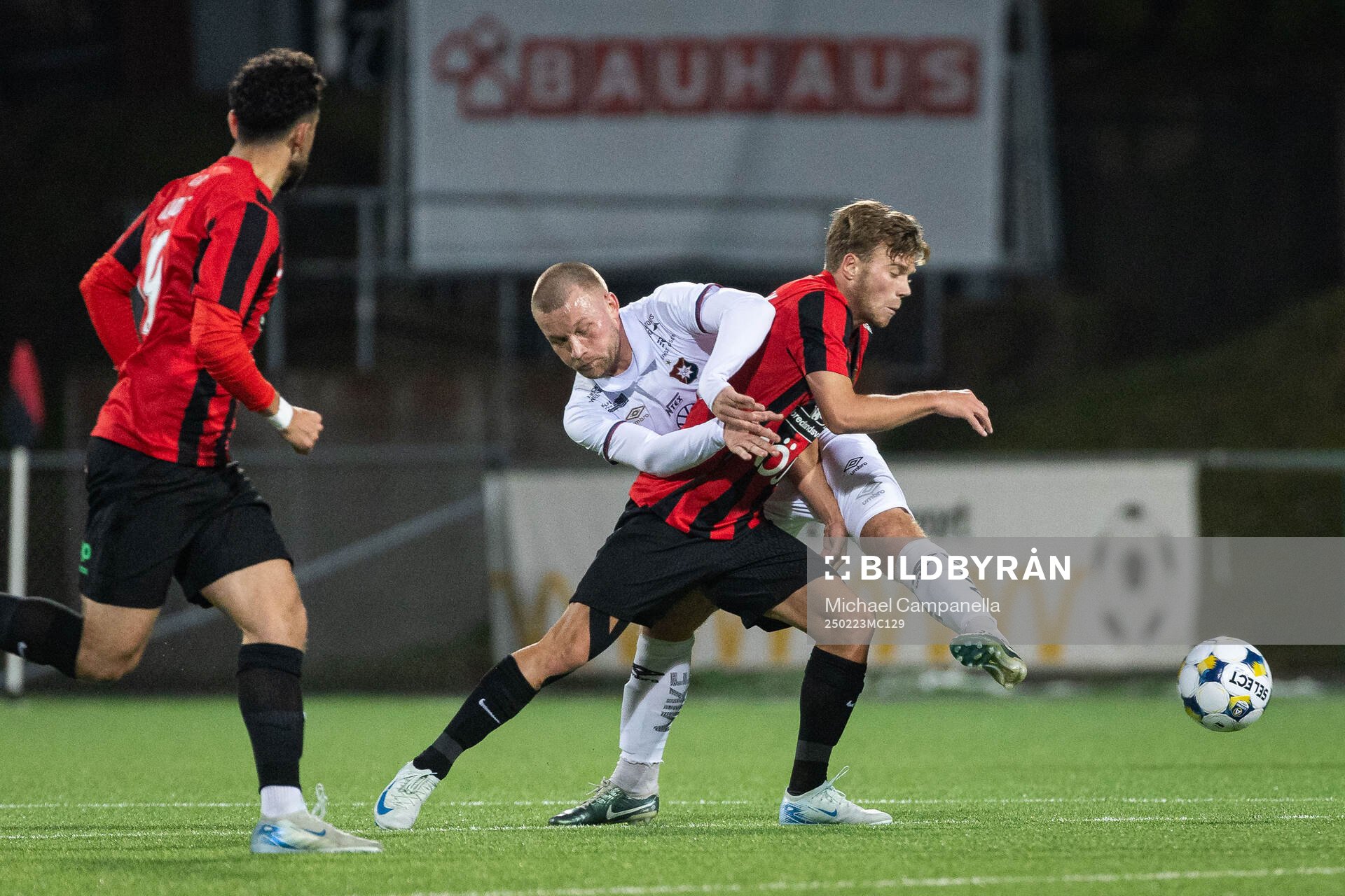 Örgrytes Amel Mujanic och Brommapojkarnas Wilmer Odefalk