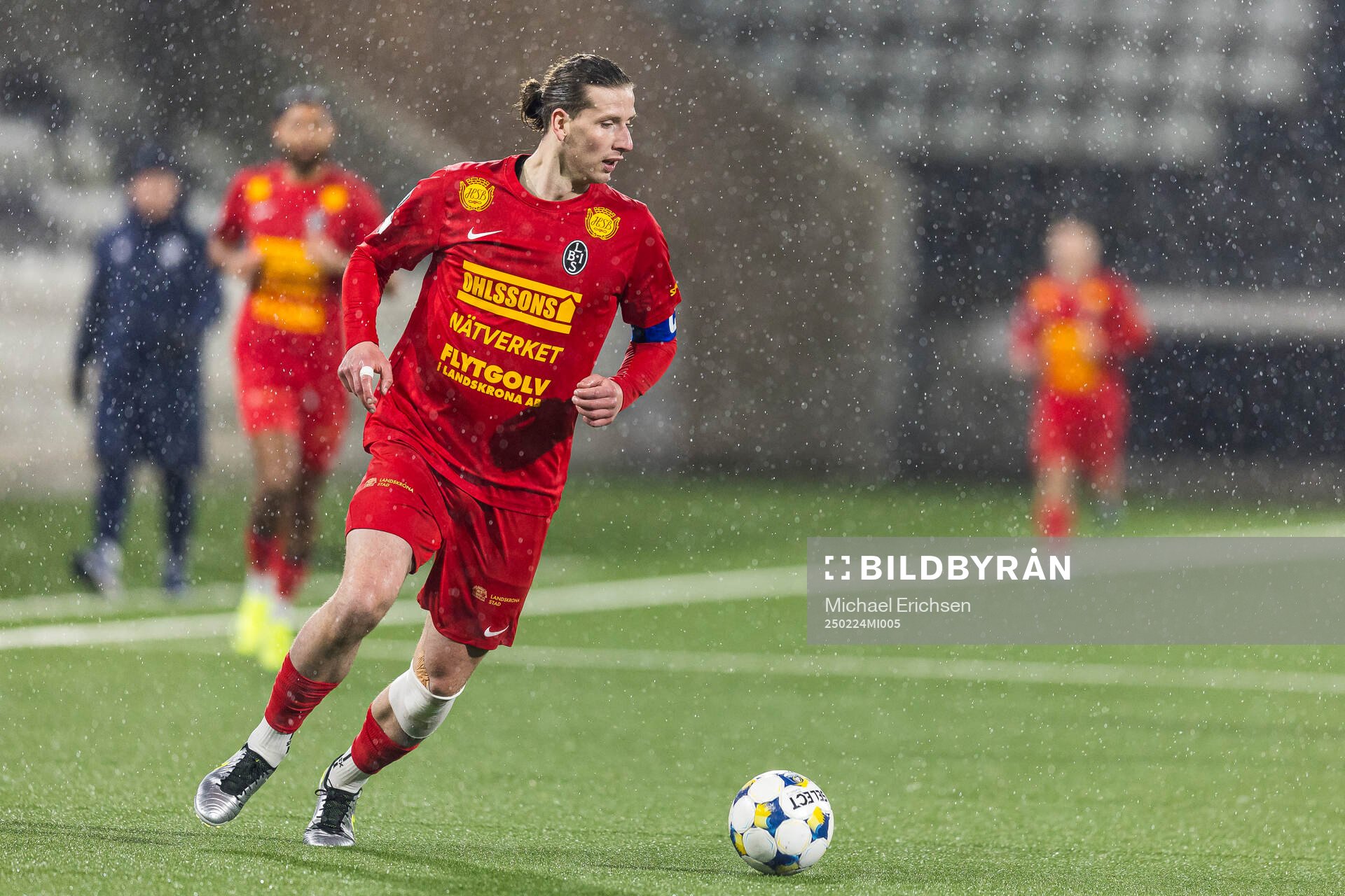 Landskronas Andreas Murbeck under fotbollsmatchen i Svenska Cupen mellan Halmstad och Landskrona den 24 februari 2025 i Göteborg. 
