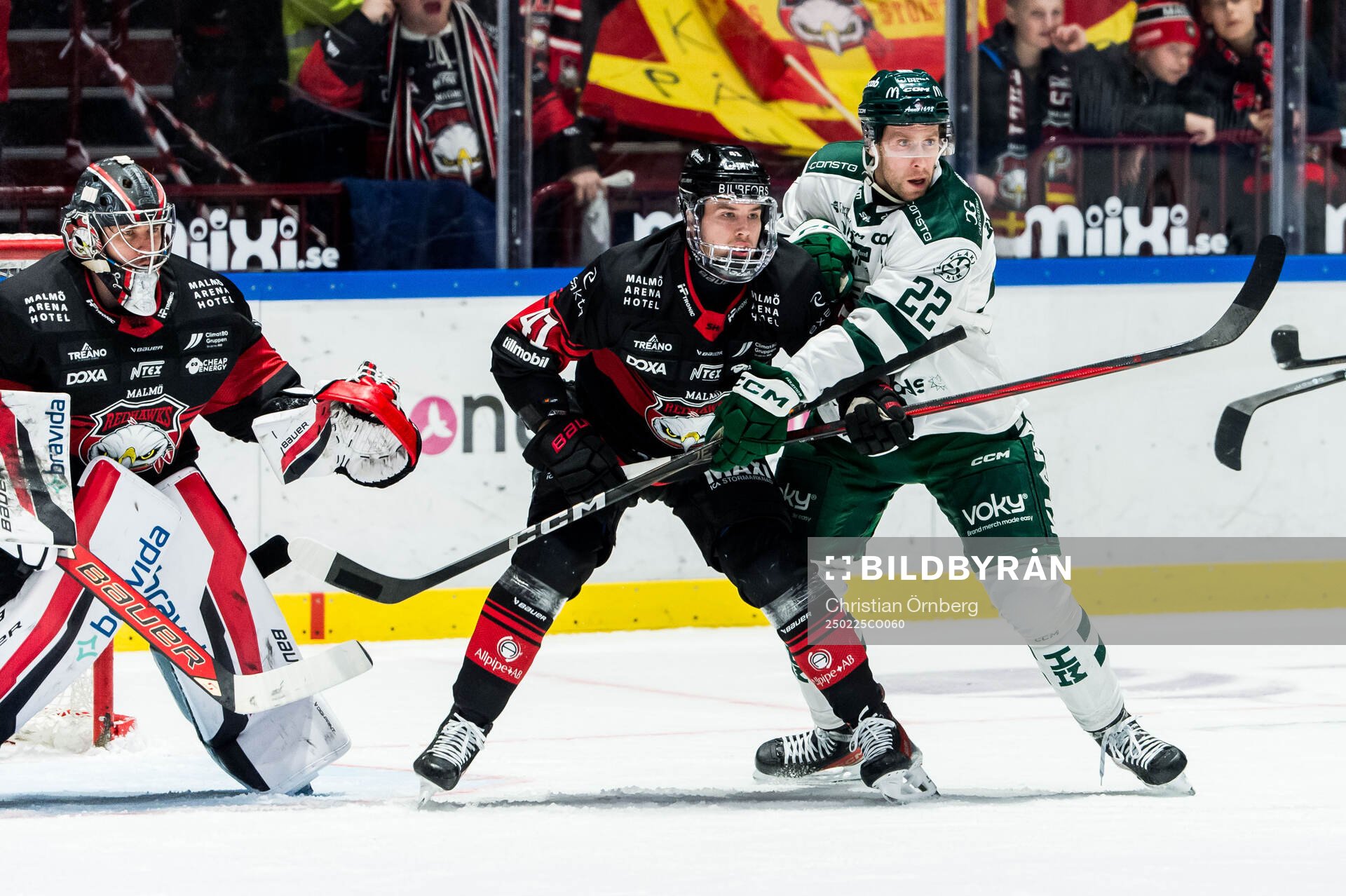 Malmö Redhawks målvakt Marek Langhamer och Joseph Berger