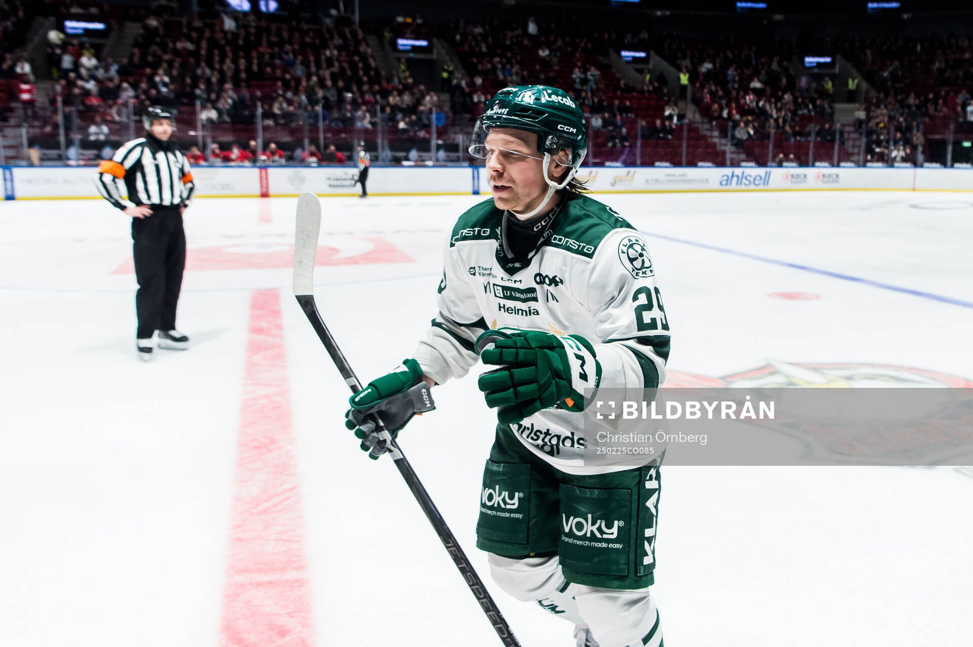 Färjestads Oskar Steen jublar