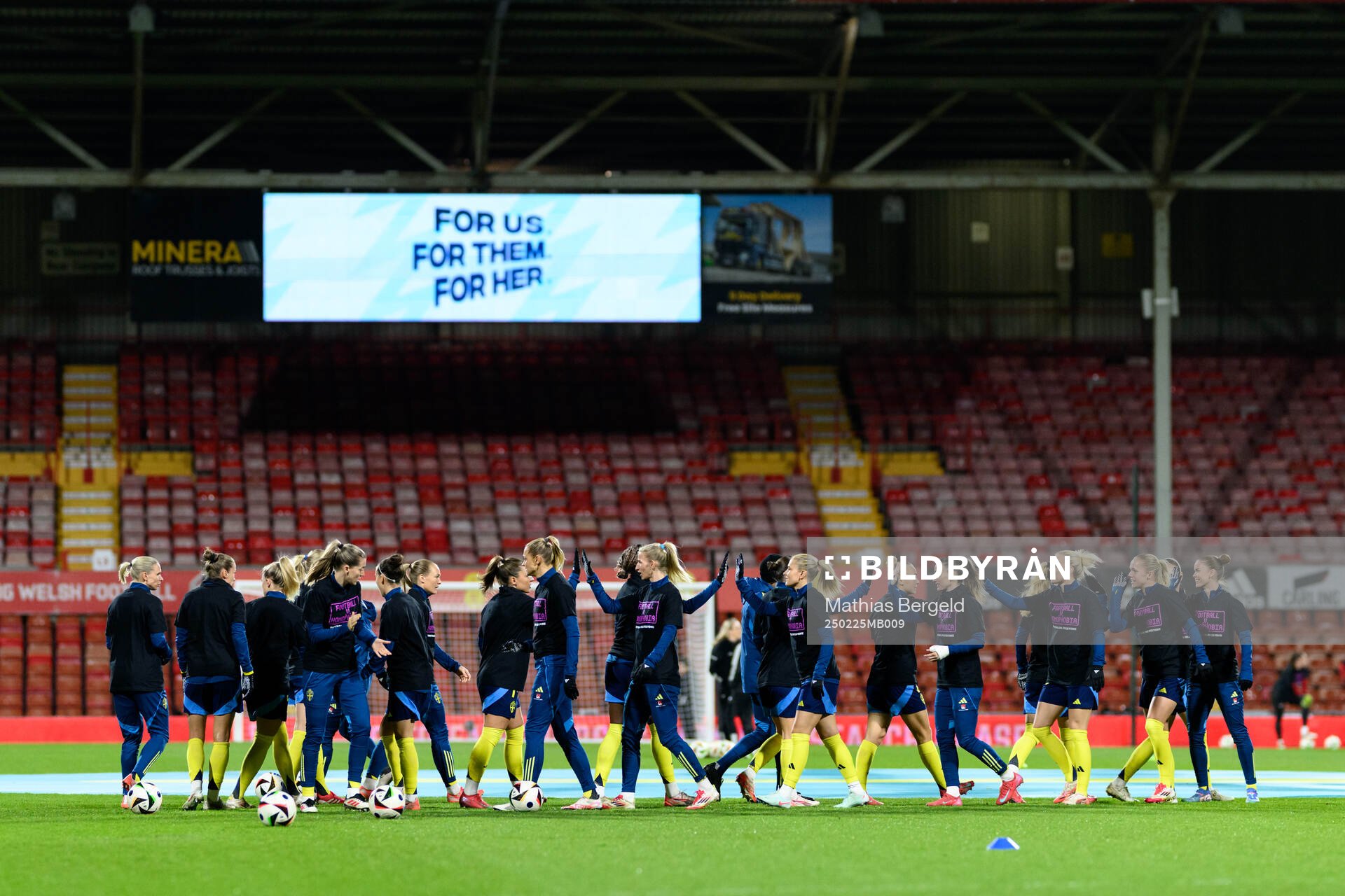 Players of Sweden ahed of the UEFA Women's Nations League