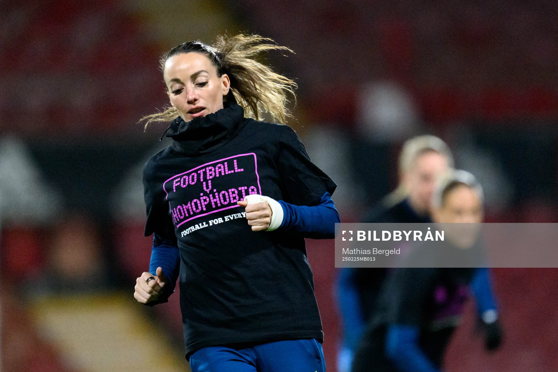 Kosovare Asllani of Sweden