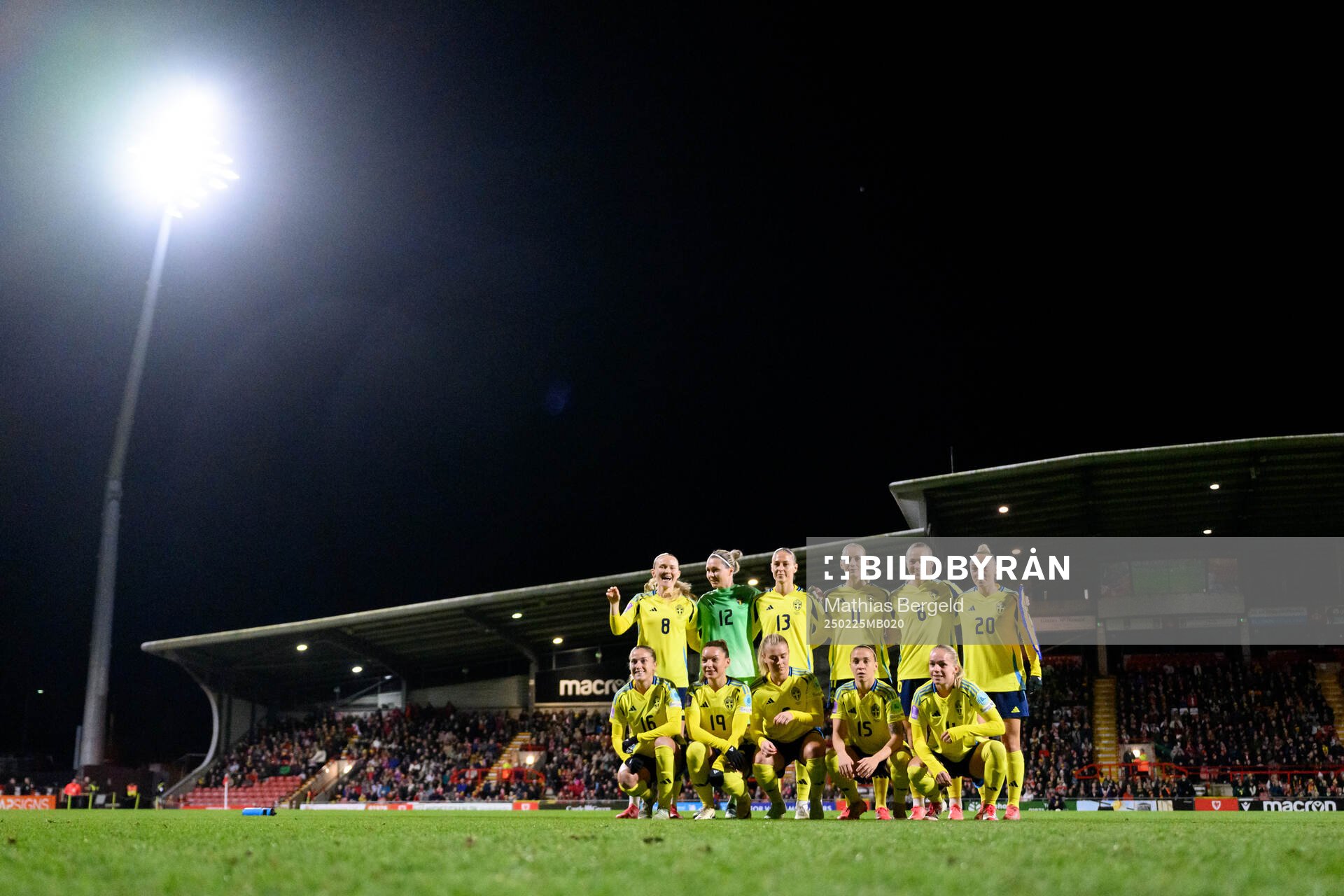 The Swedish staring eleven ahead of the UEFA Women's Nations League football match between Wales and Sweden on February 25, 2025 in Wrexham. Matilda Vinberg, goalkeeper Jennifer Falk, Emma Kullberg, Stina Blackstenius, Magdalena Eriksson, Hanna Bennison, Filippa Angeldahl, Johanna Rytting Kaneryd, Amanda Nildén, Julia Zigiotti Olme and Hanna Lundkvist.