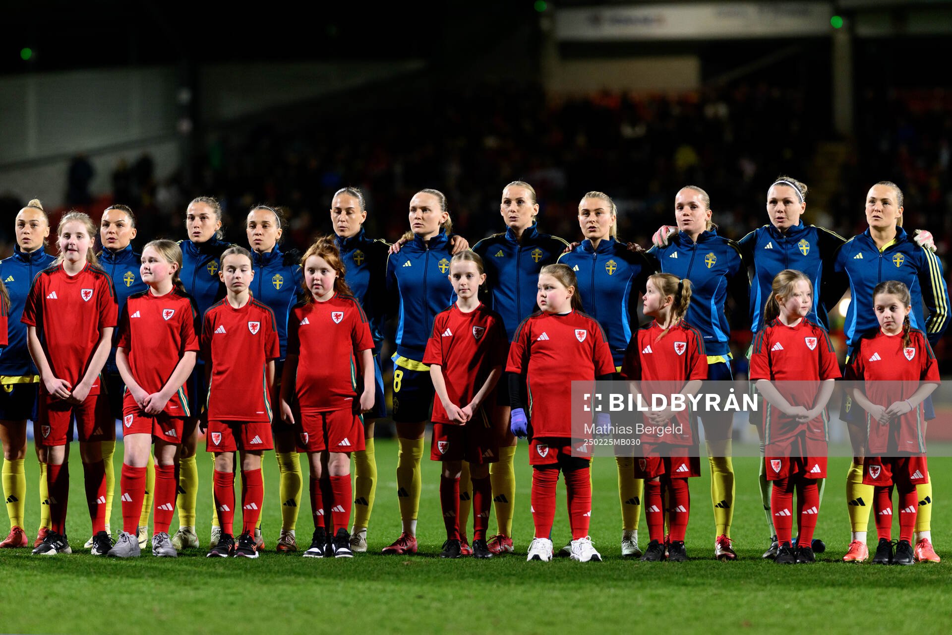 Players of Sweden at lineup