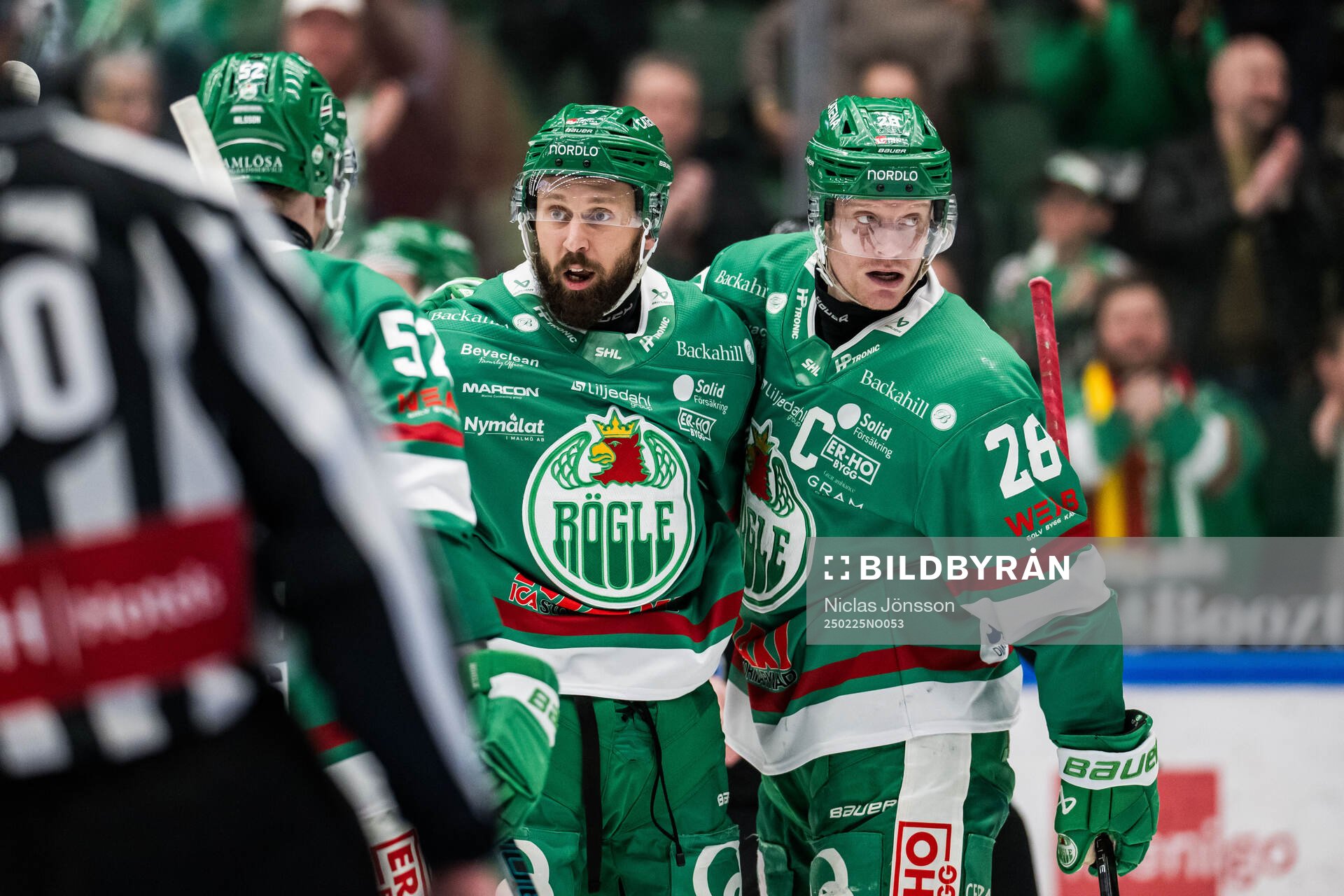 Rögles Michael Kapla och Anton Bengtsson jublar