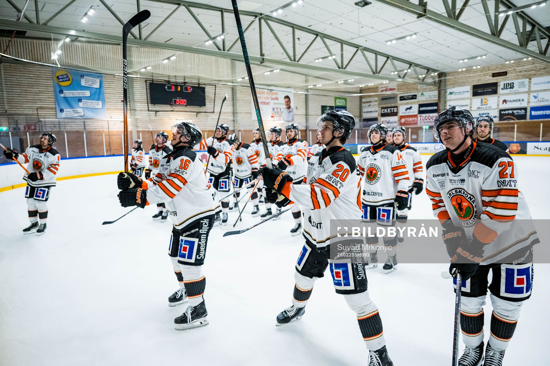 Karlskrona spelare jublar