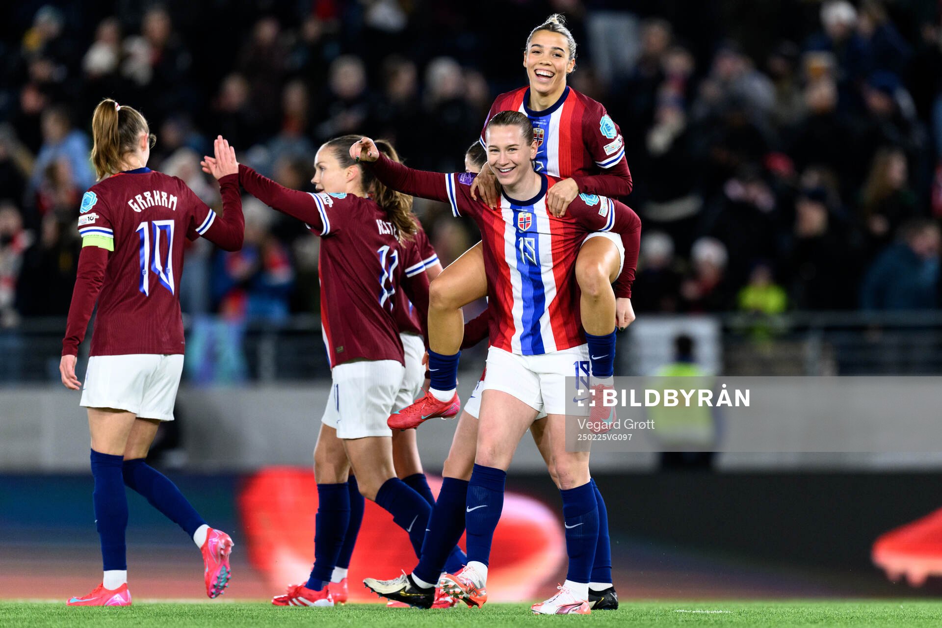 Elisabeth Terland and Celin Bizet Ildhusøy of Norway celebrate after 1-0 during the UEFA Women’s Nations League football match between Norway and Switzerland on February 25, 2025 in Stavanger.
