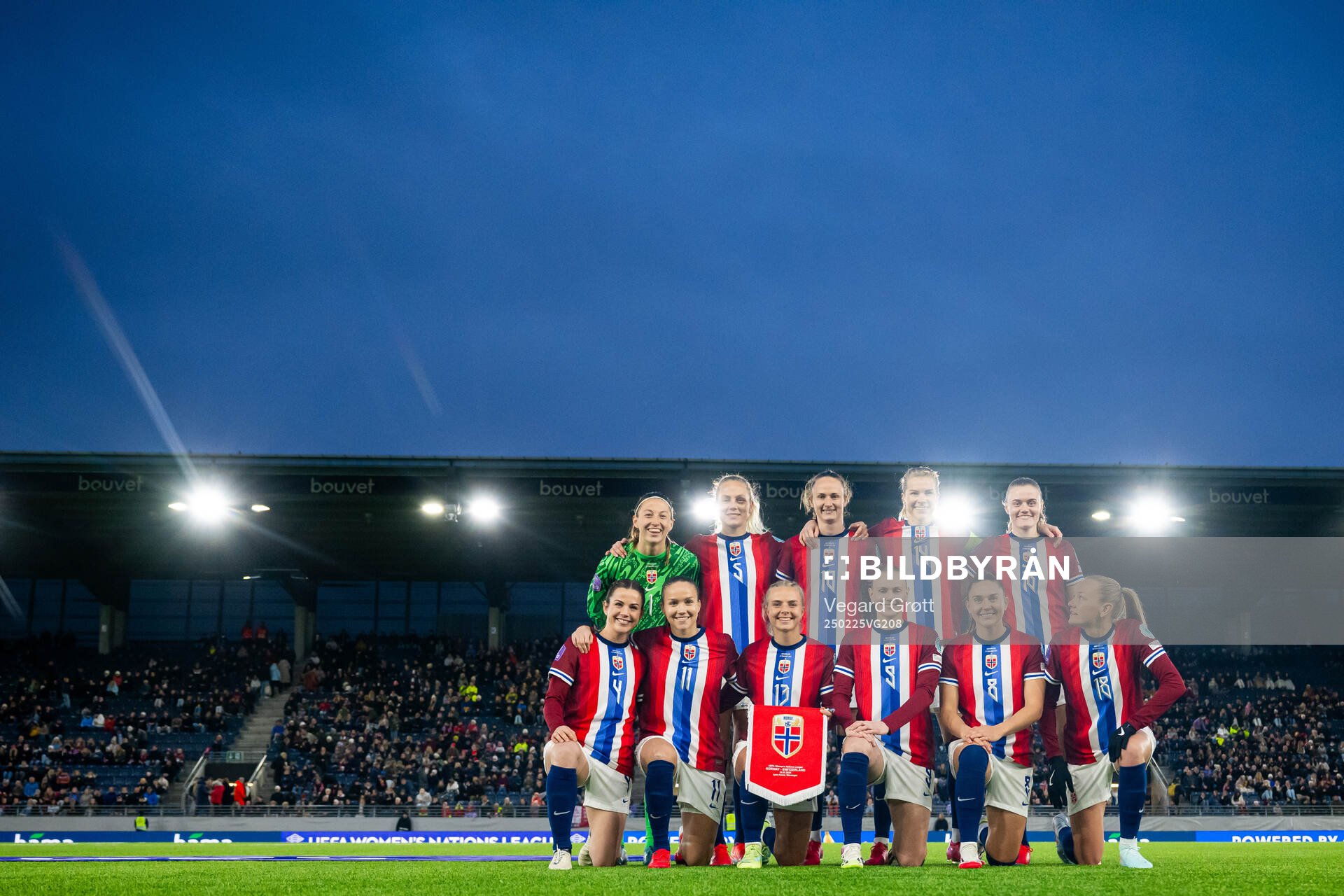 The starting eleven of Norway pose for a team photo