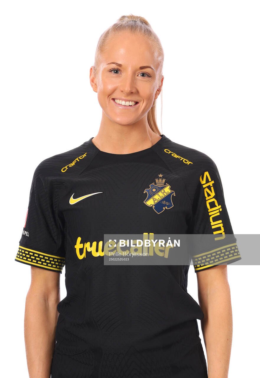 s Moa Sjöström