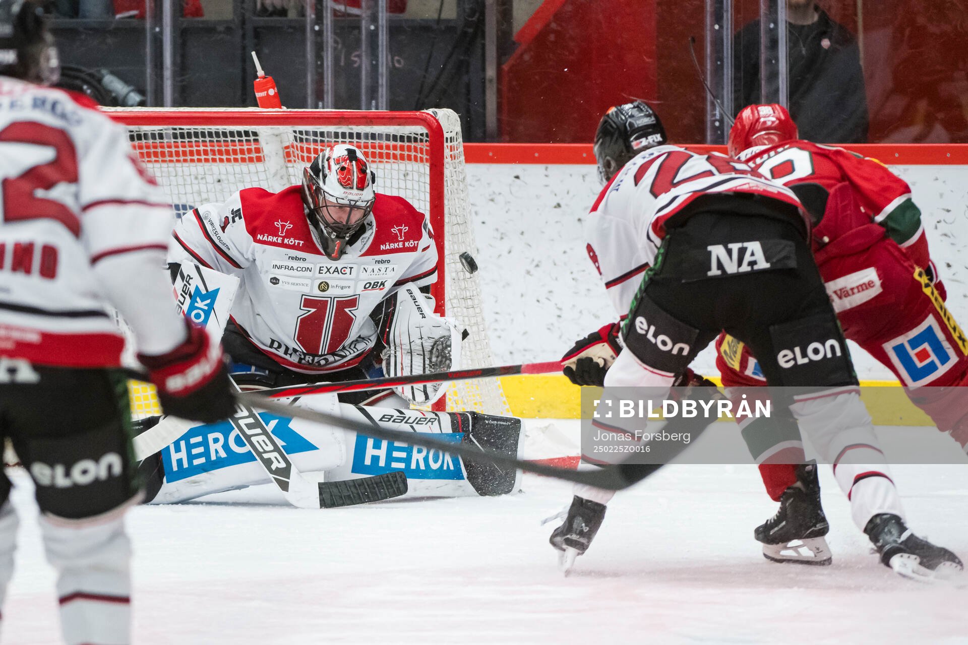 Örebros målvakt Jhonas Enroth