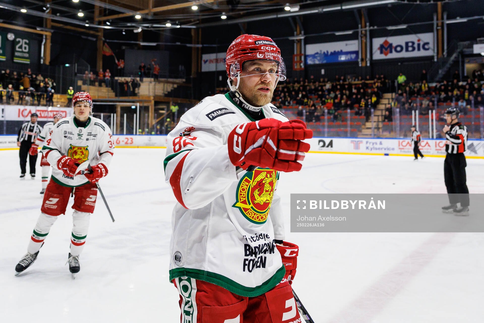 Moras Roope Laavainen jublar
