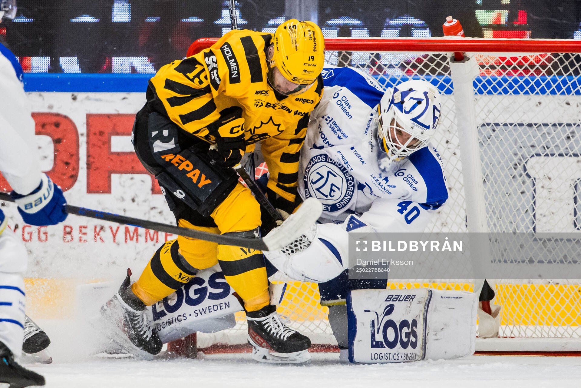 Skellefteås Martins Dzierkals och Leksands målvakt Mantas