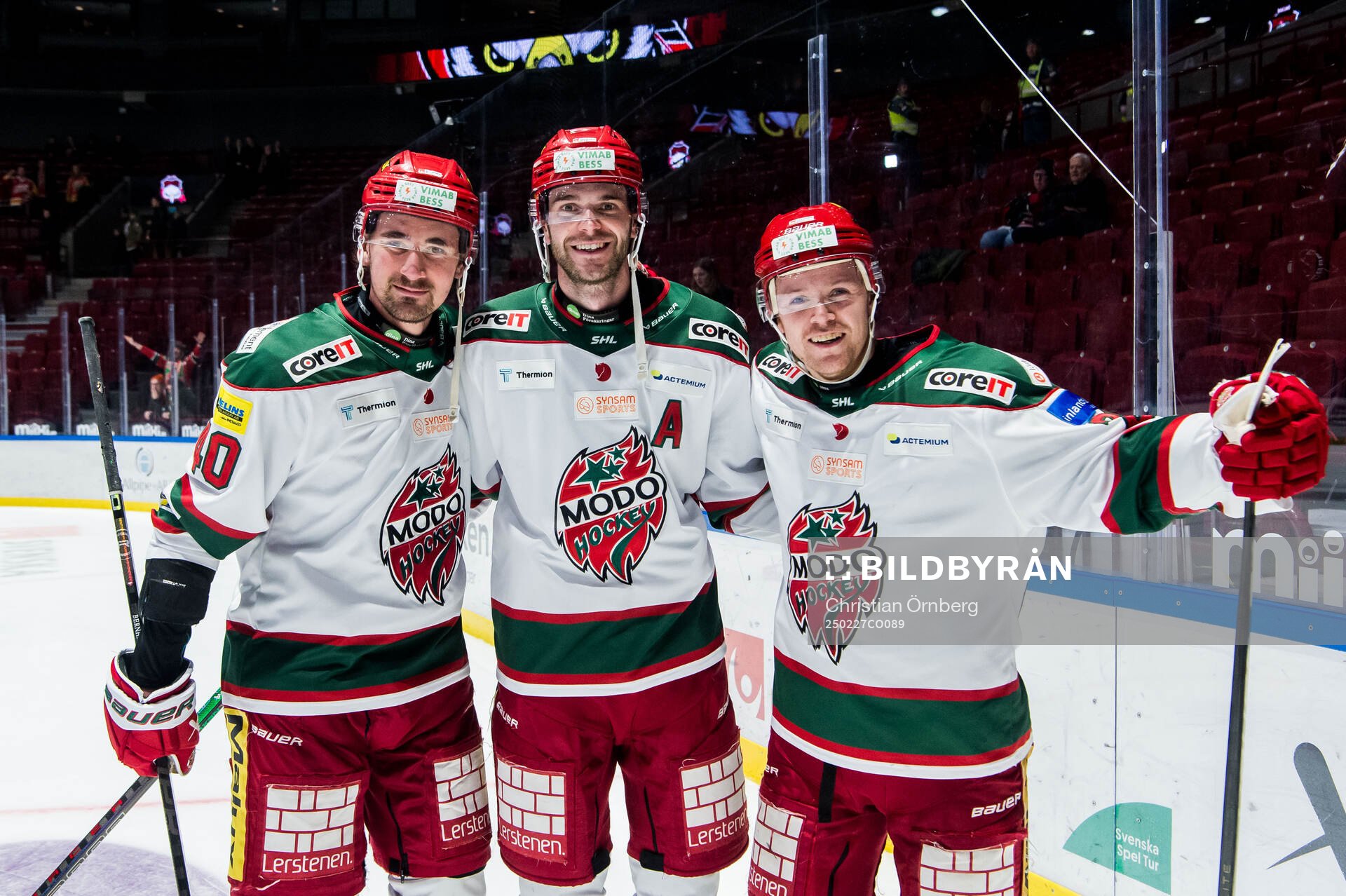 Modos David Bernhardt, Sam Vigneault och Mikkel Aagaard
