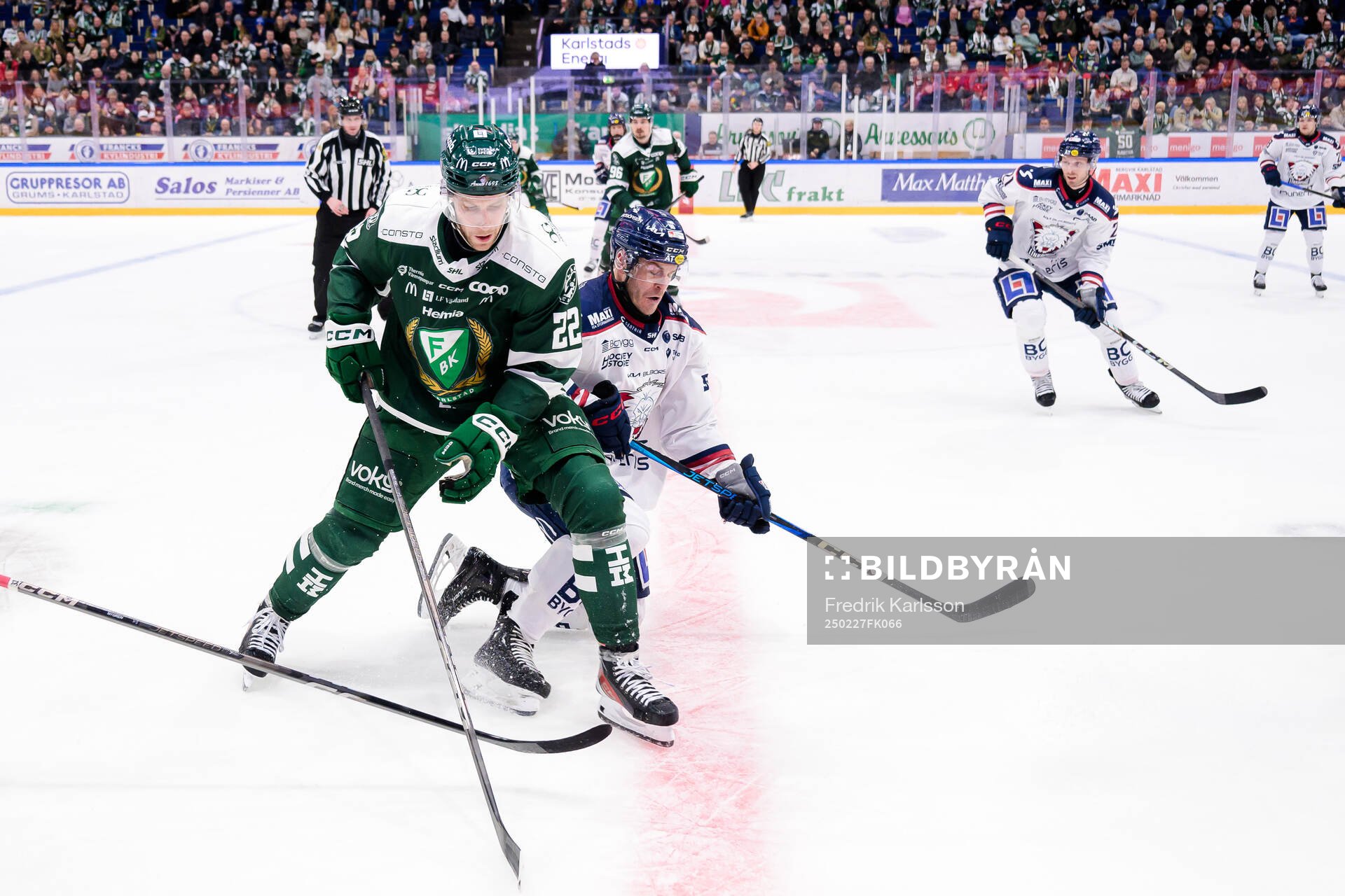 Färjestads Per Åslund och Linköpings Lance Bouma
