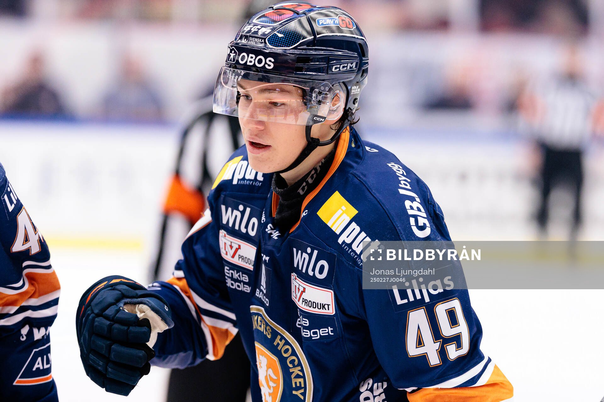 Växjös Leo Sahlin Wallenius jublar