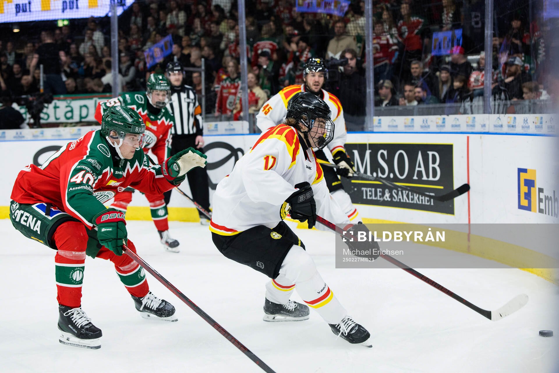 Frölundas Jacob Peterson och Brynäs Michal Svrcek