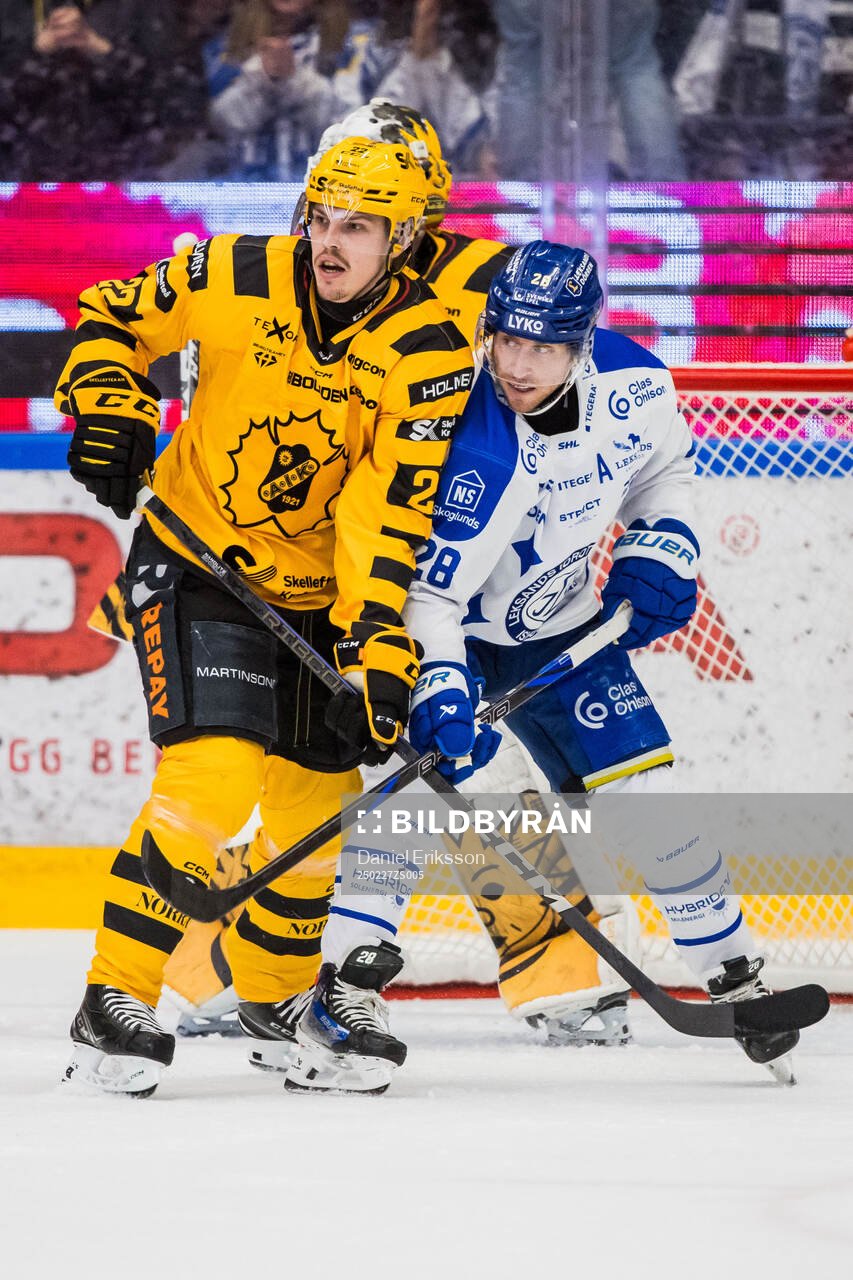 Skellefteås Jonathan Johnson och Leksands Justin Glenn