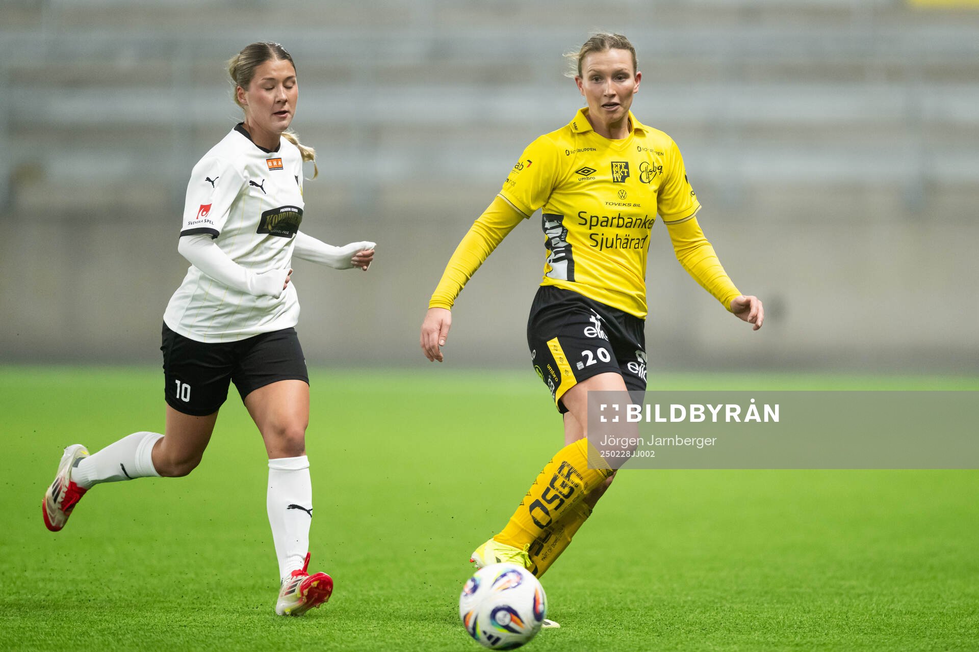 Häckens Emilia Migas och Elfsborgs Selma Berggren