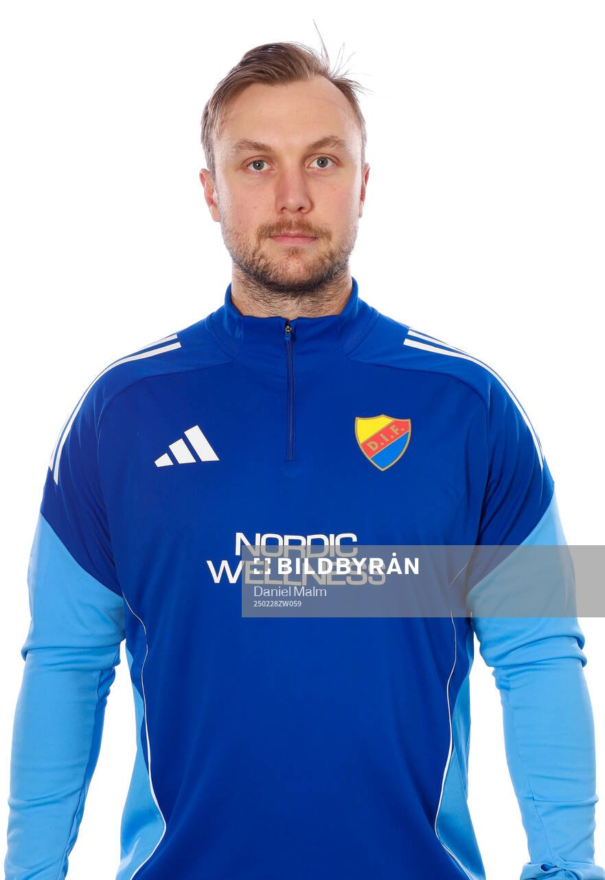 Djurgårdens fystränare Joakim Törnvi poserar för ett porträtt den 28 februari 2025 i Stockholm.