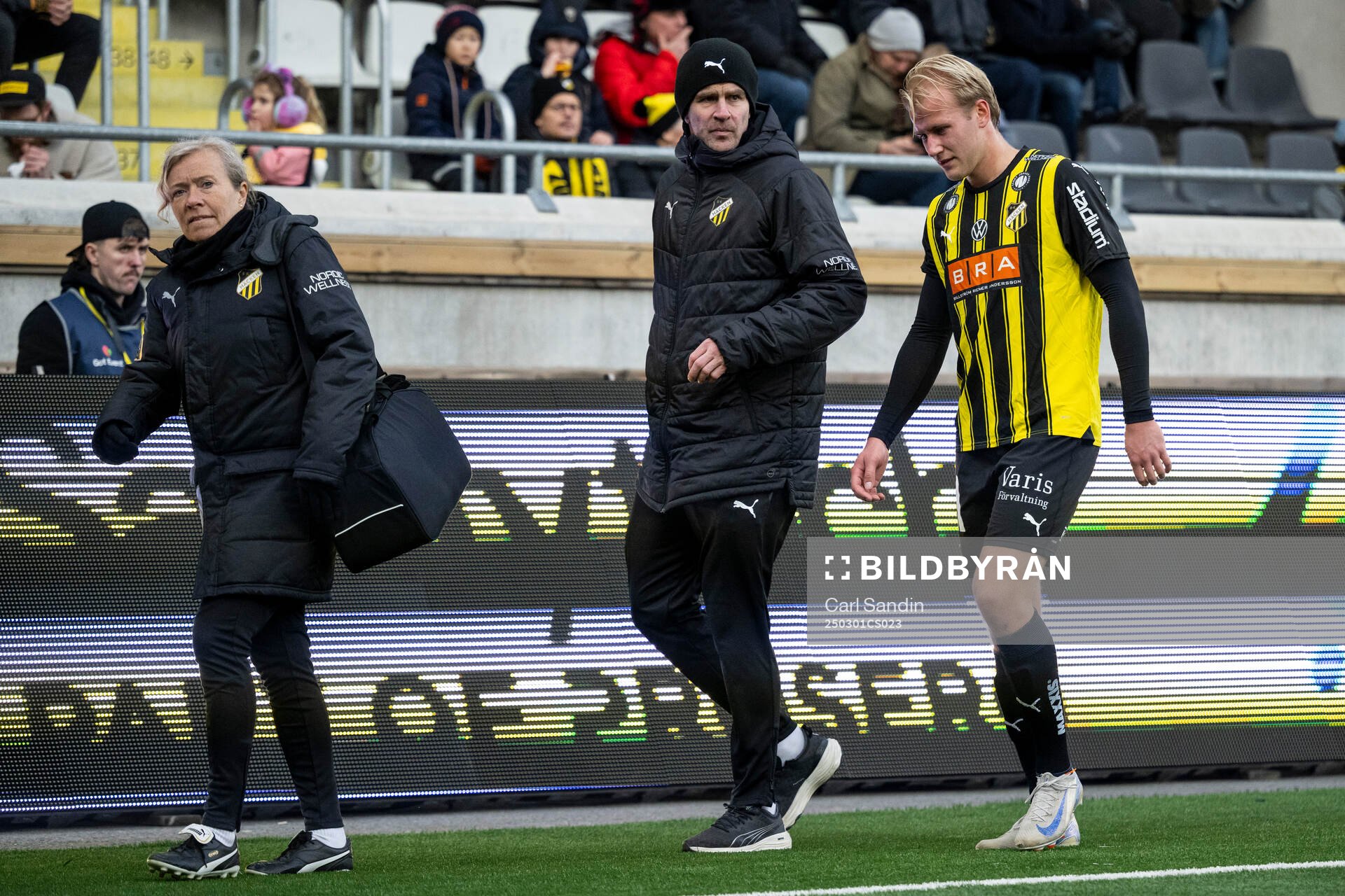 Häckens Harry Hilvenius har ont