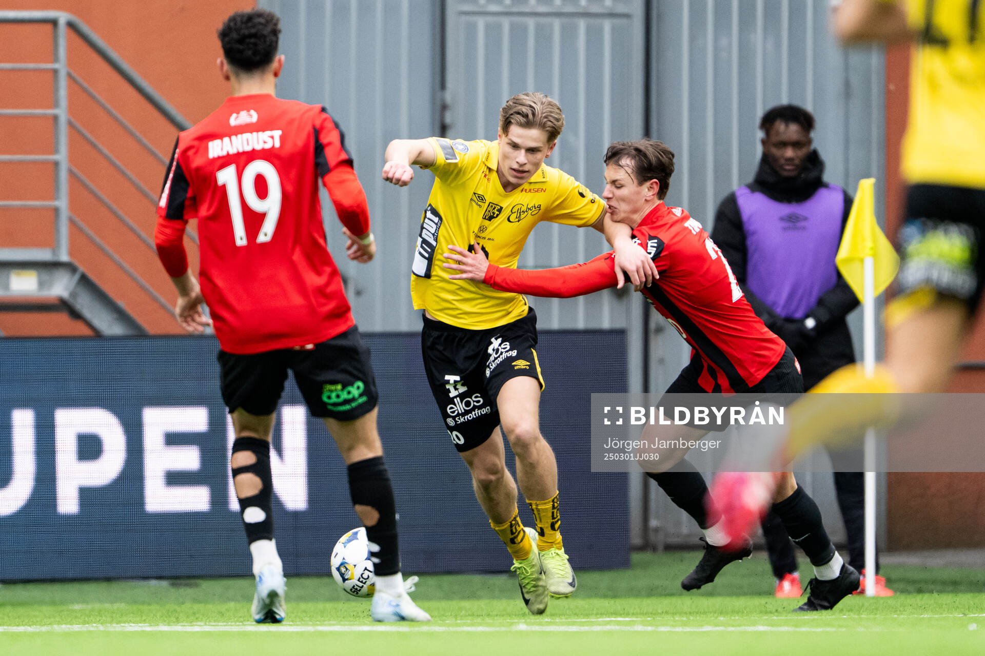 Elfsborgs Gottfrid Rapp och Brommapojkarnas Alex Timossi