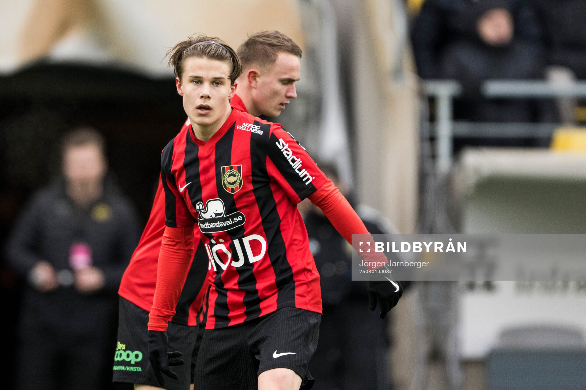 Brommapojkarnas Love Arrhov jublar efter 1-1 under fotbollsmatchen i Svenska Cupen mellan Elfsborg och Brommapojkarna den 1 mars 2025 i Borås.