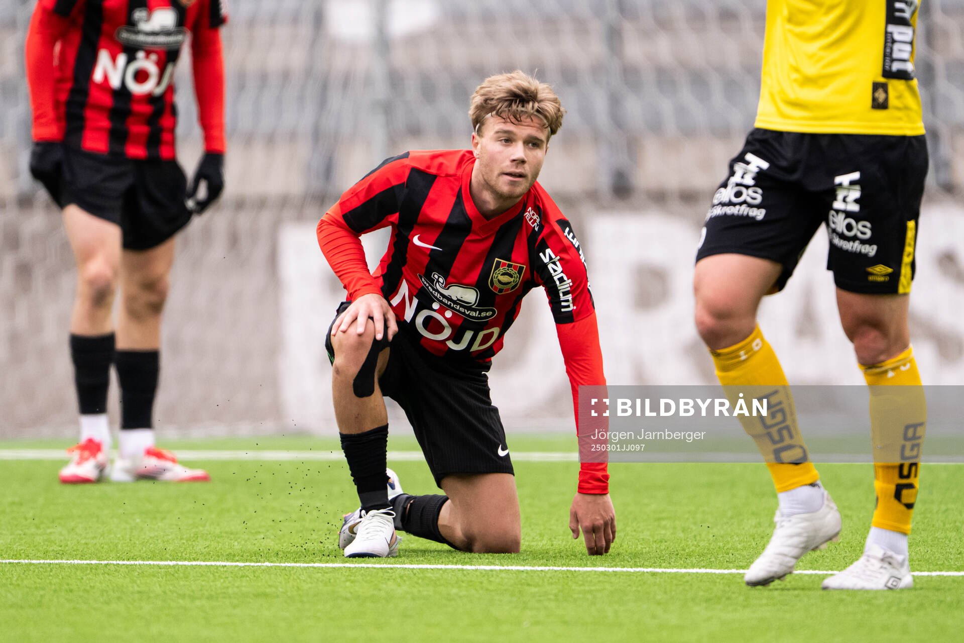 Brommapojkarnas Wilmer Odefalk deppar