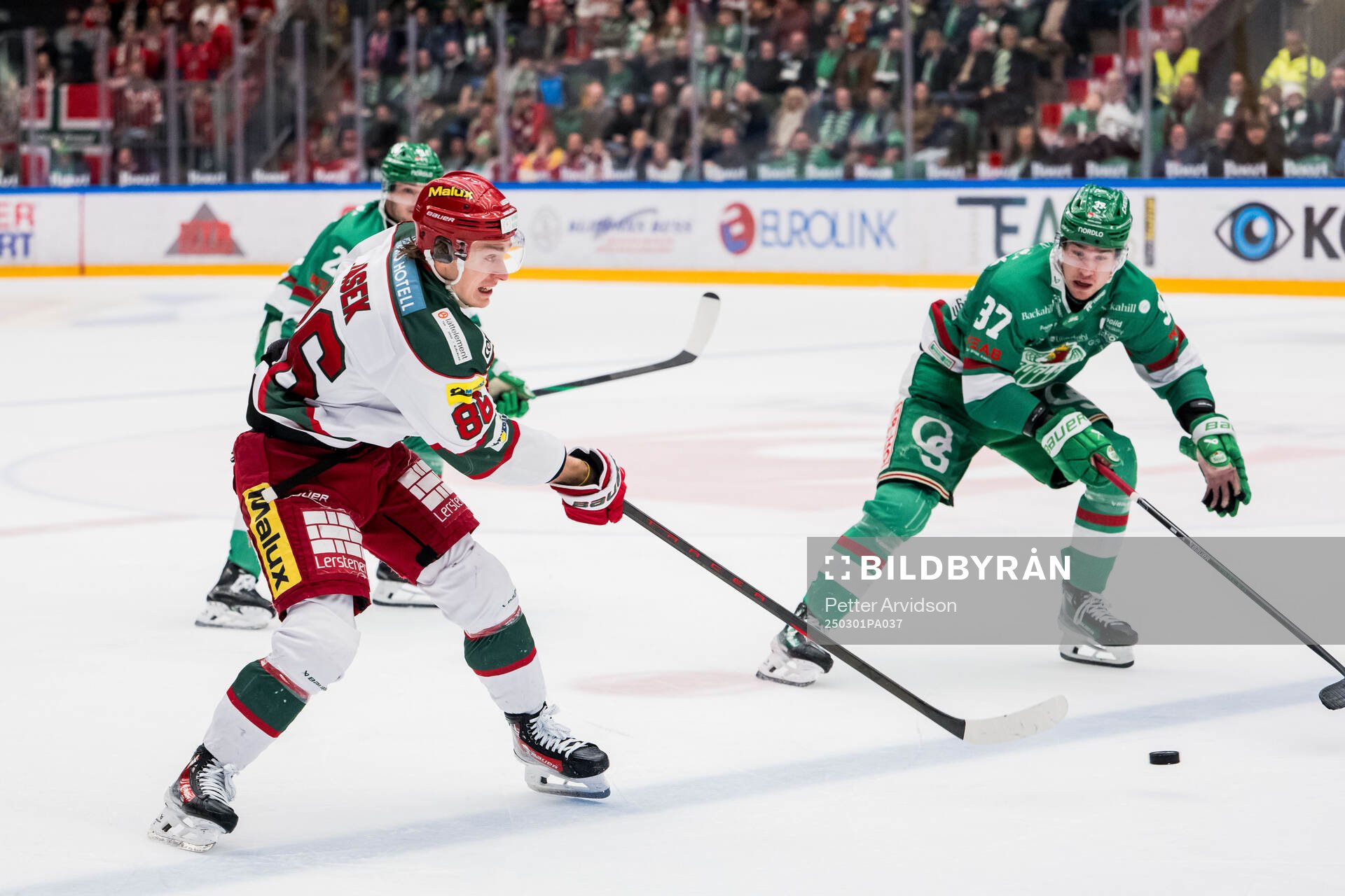 Modos Lukas Jasek och Rögles Albin Sundsvik