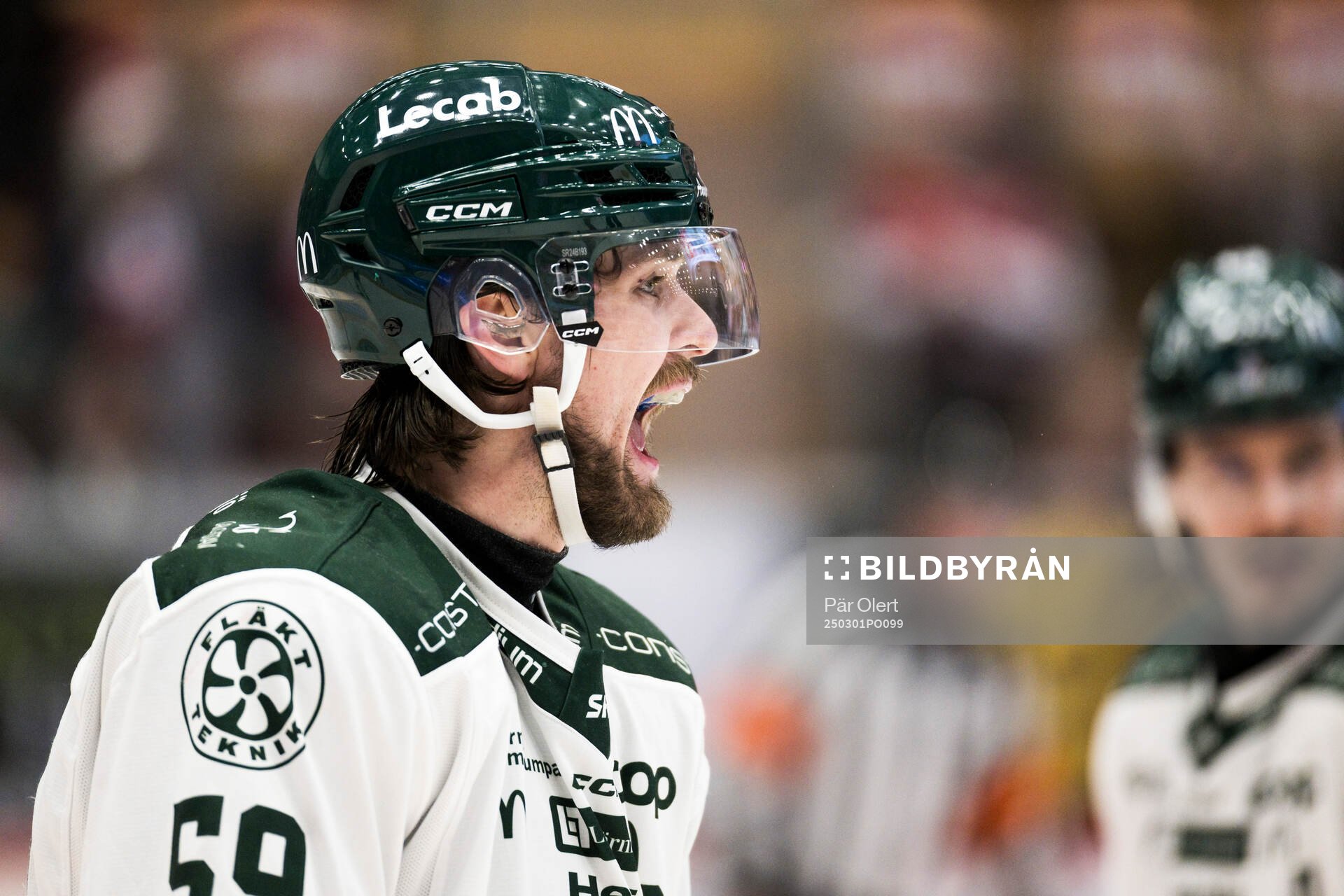 Färjestads Linus Johansson reagerar