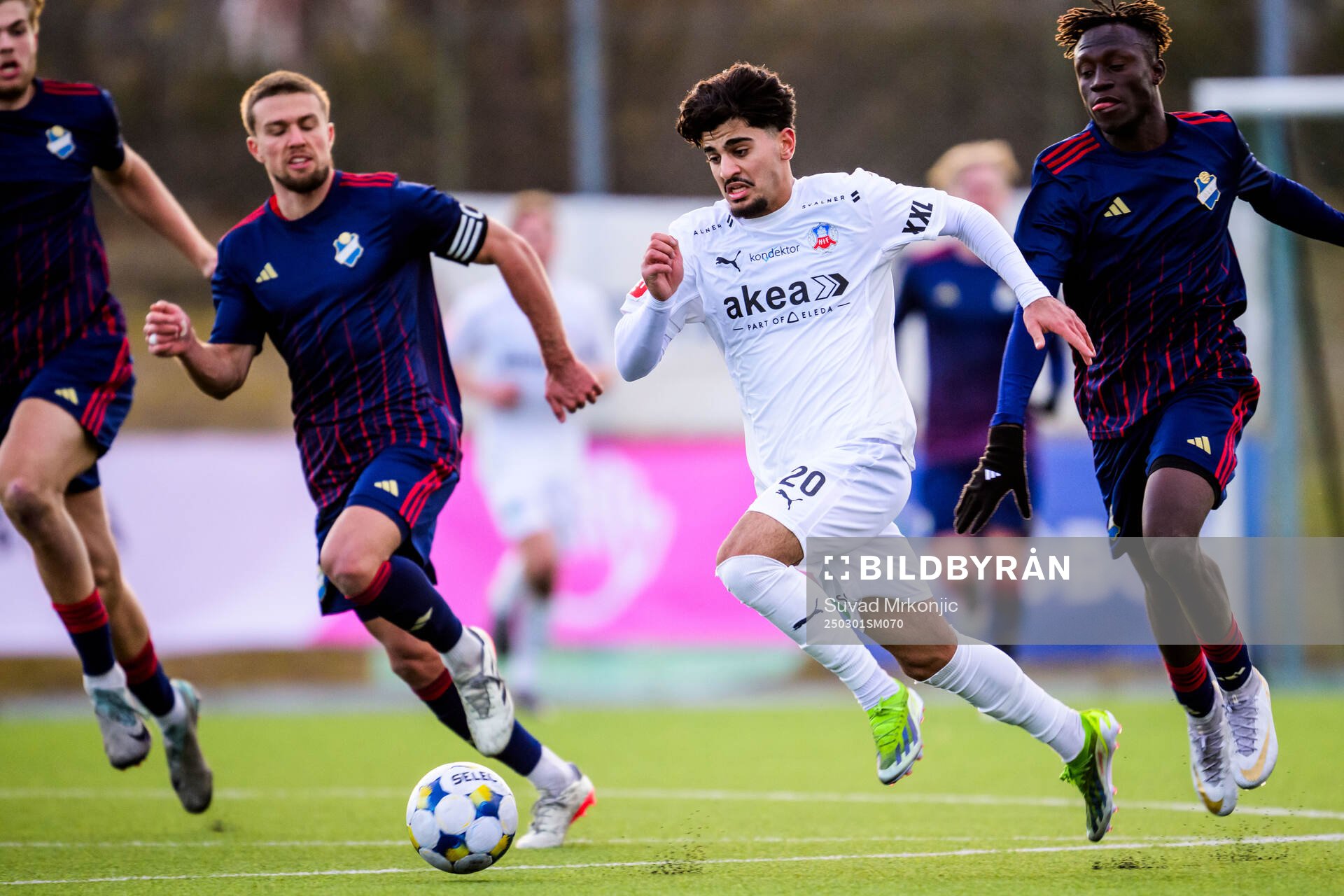Östers Vladimir Rodic och Helsingborgs Baker Amer
