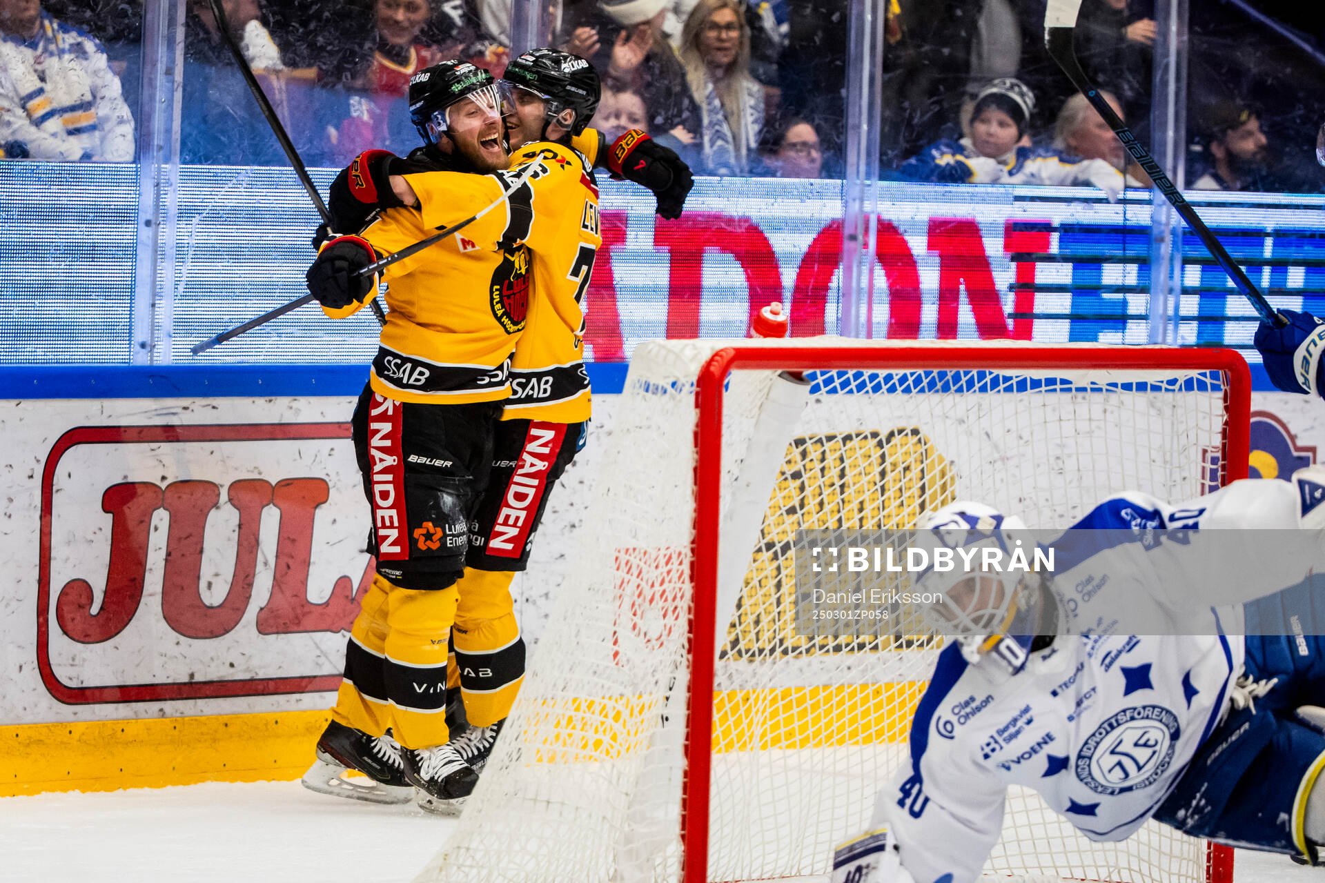 Luleås Linus Omark jublar