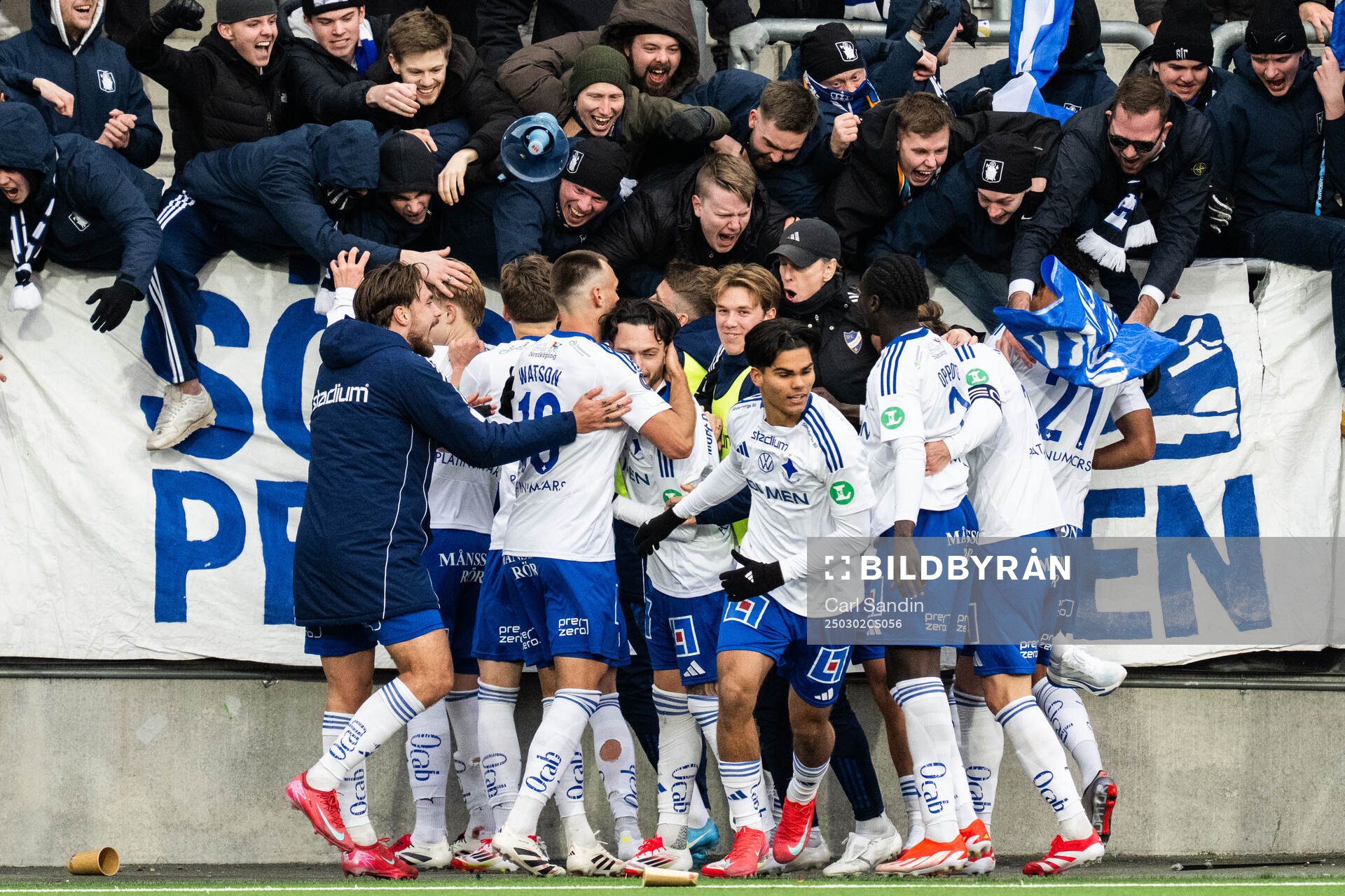 IFK Norrköpings David Moberg Karlsson jublar med