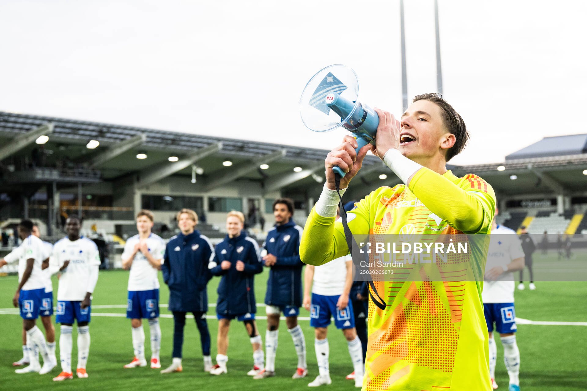 IFK Norrköpings målvakt David Andersson jublar