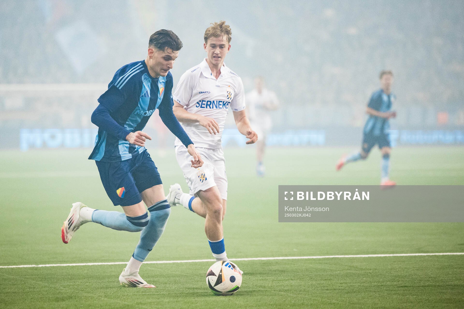 Djurgårdens Nino Zugelj och IFK Göteborgs Noah Tolf