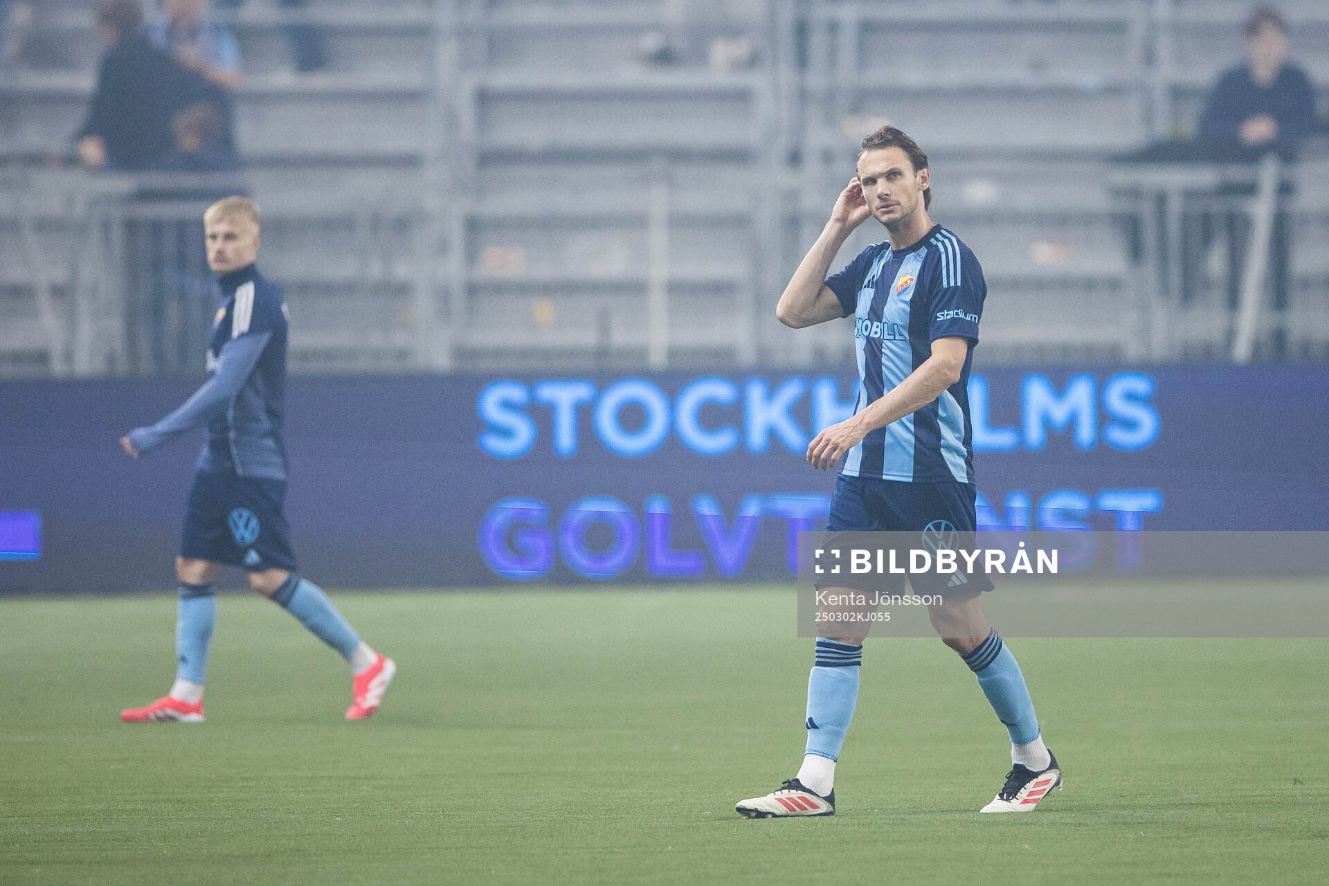 Djurgårdens Albin Ekdal  deppar