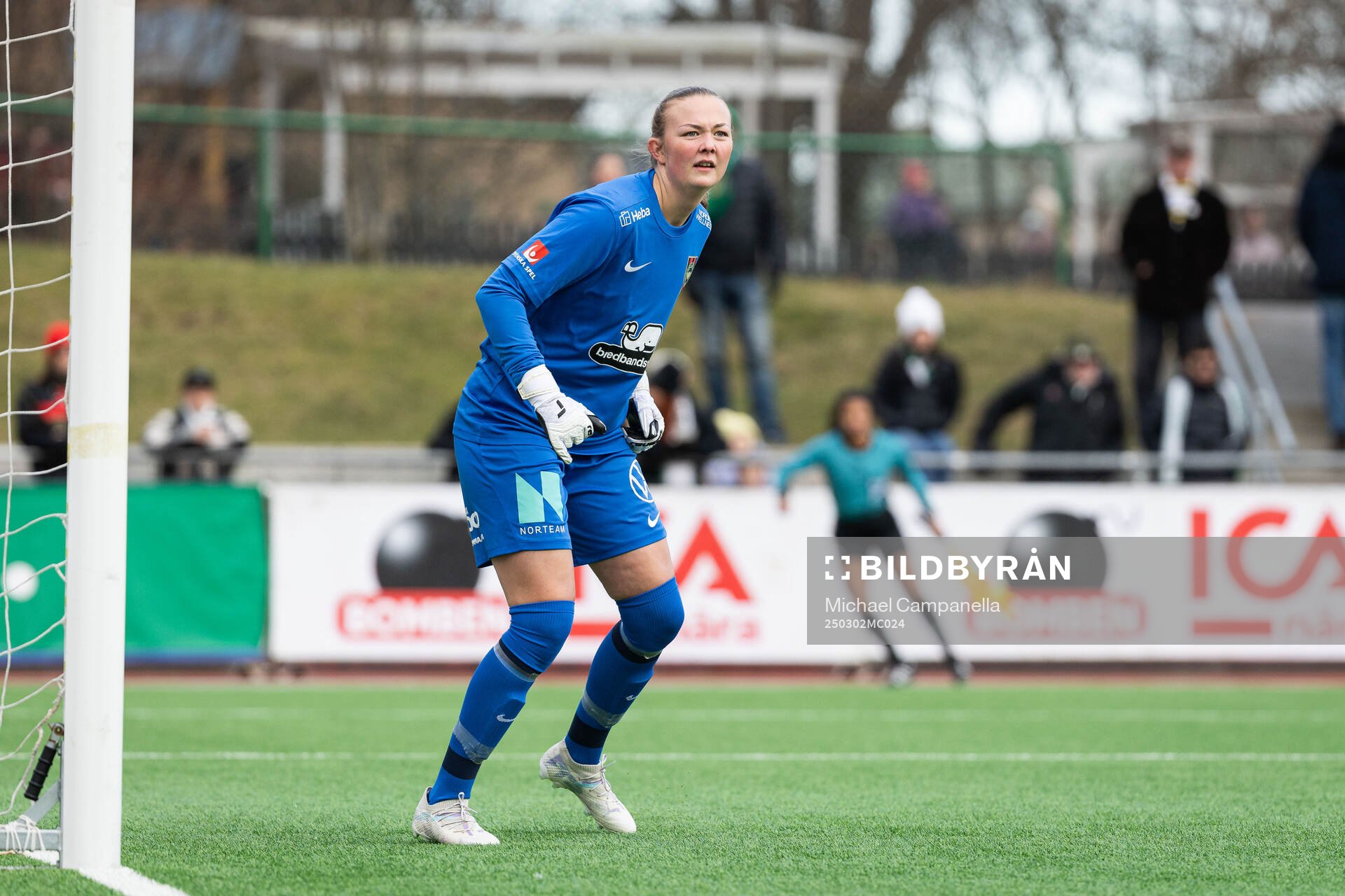 Brommapojkarnas målvakt Clara Ekstrand