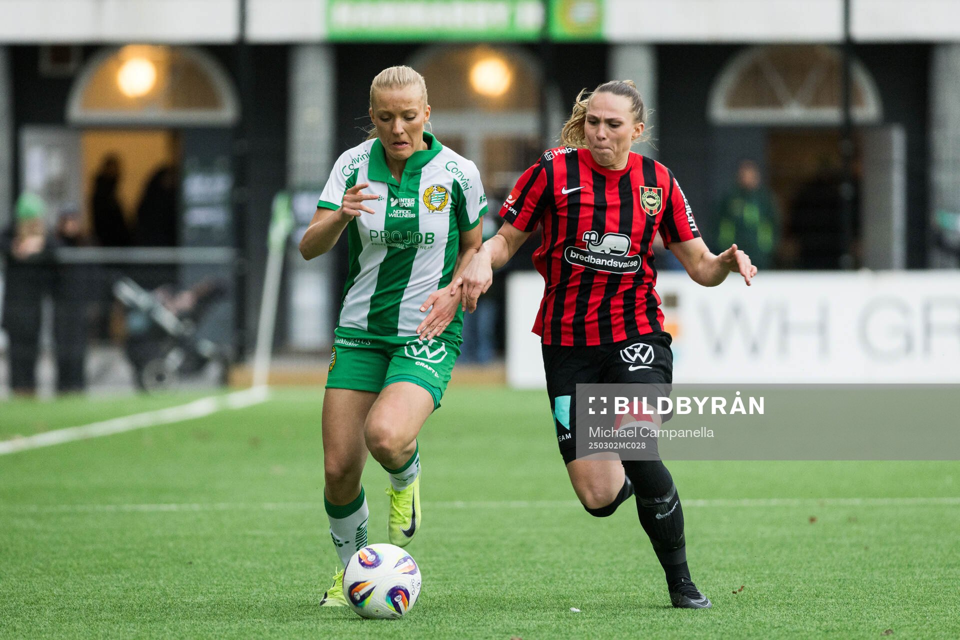 Hammarbys Smilla Holmberg och Brommapojkarnas Frida