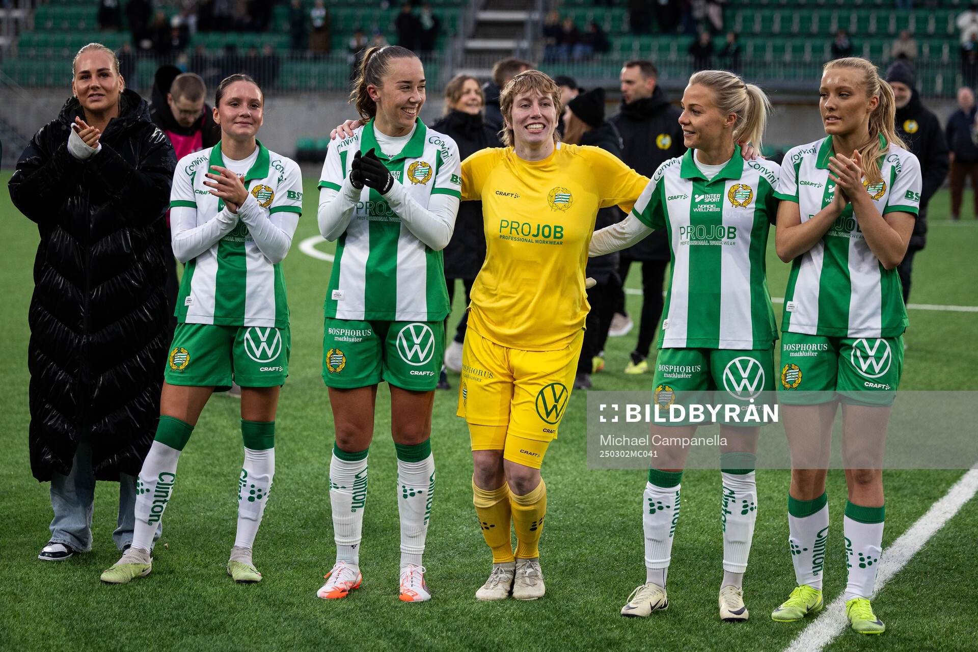 Hammarbys spelare tackar publiken