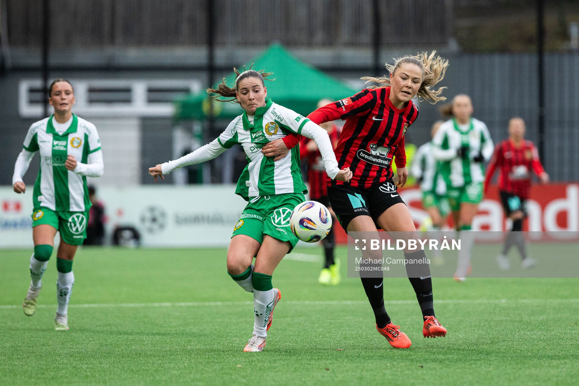 Hammarbys Smilla Vallotto och Brommapojkarnas Joanna