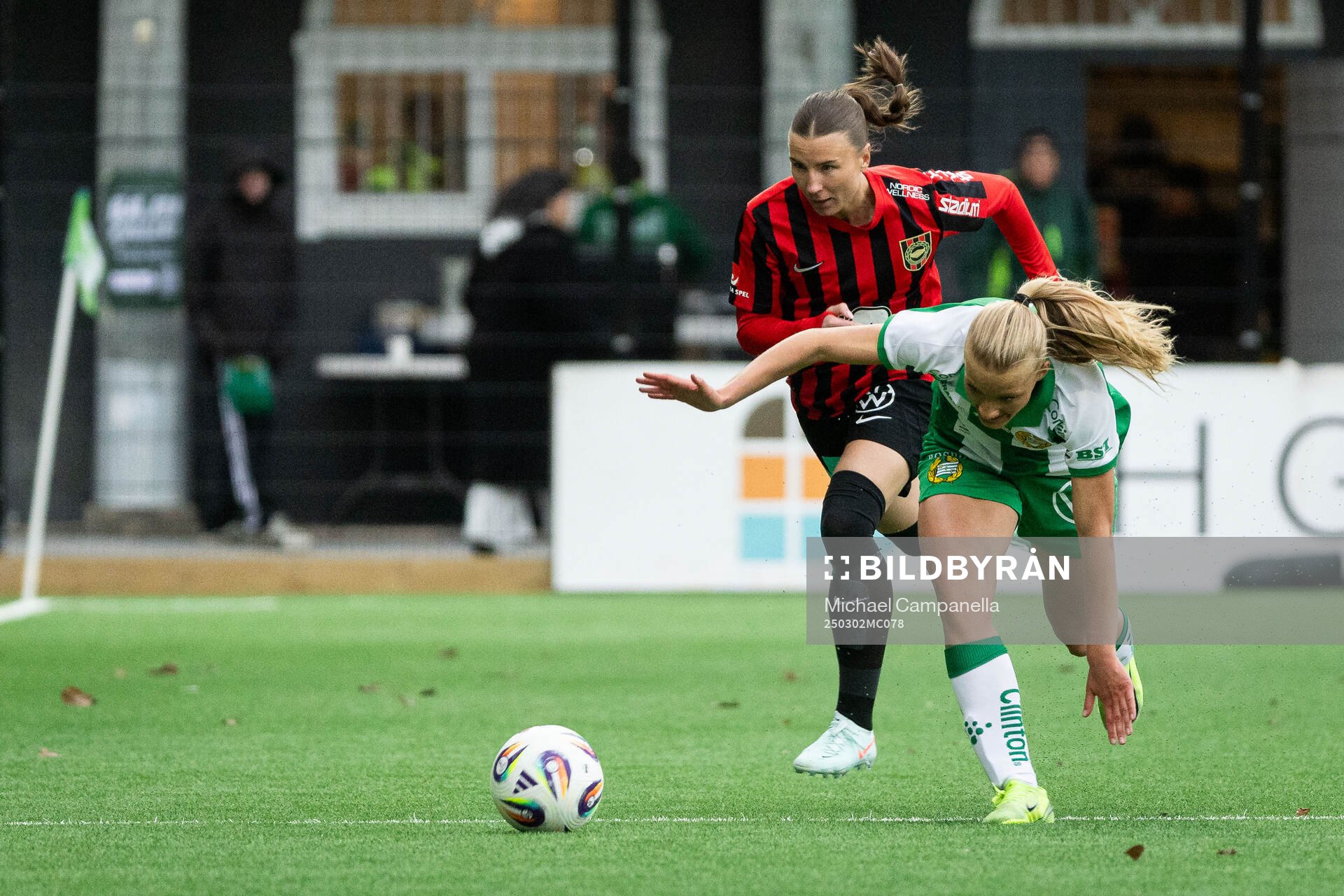 Brommapojkarnas Frida Thörnqvist och Hammarbys Smilla