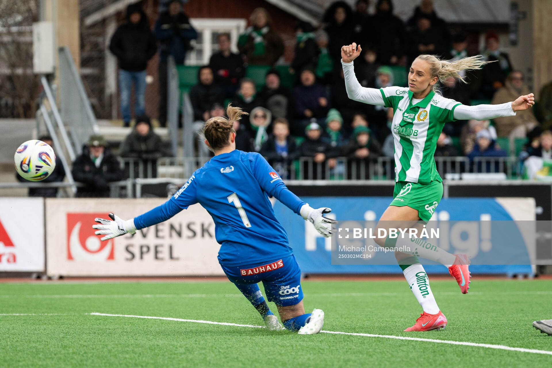Hammarbys Ellen Wangerheim gör 2-0 målet