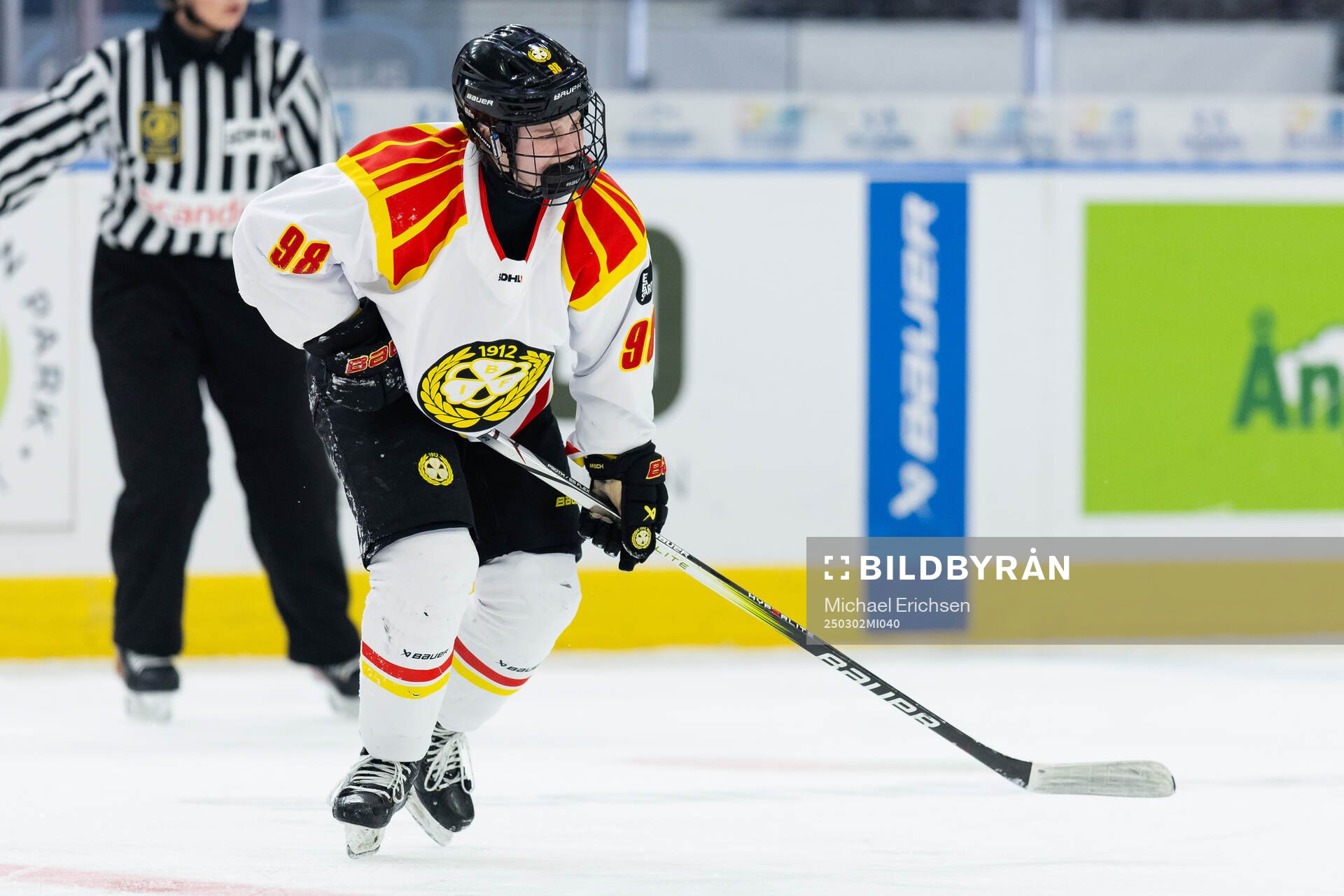 Brynäs Tilde Sundnäs Grillfors har ont